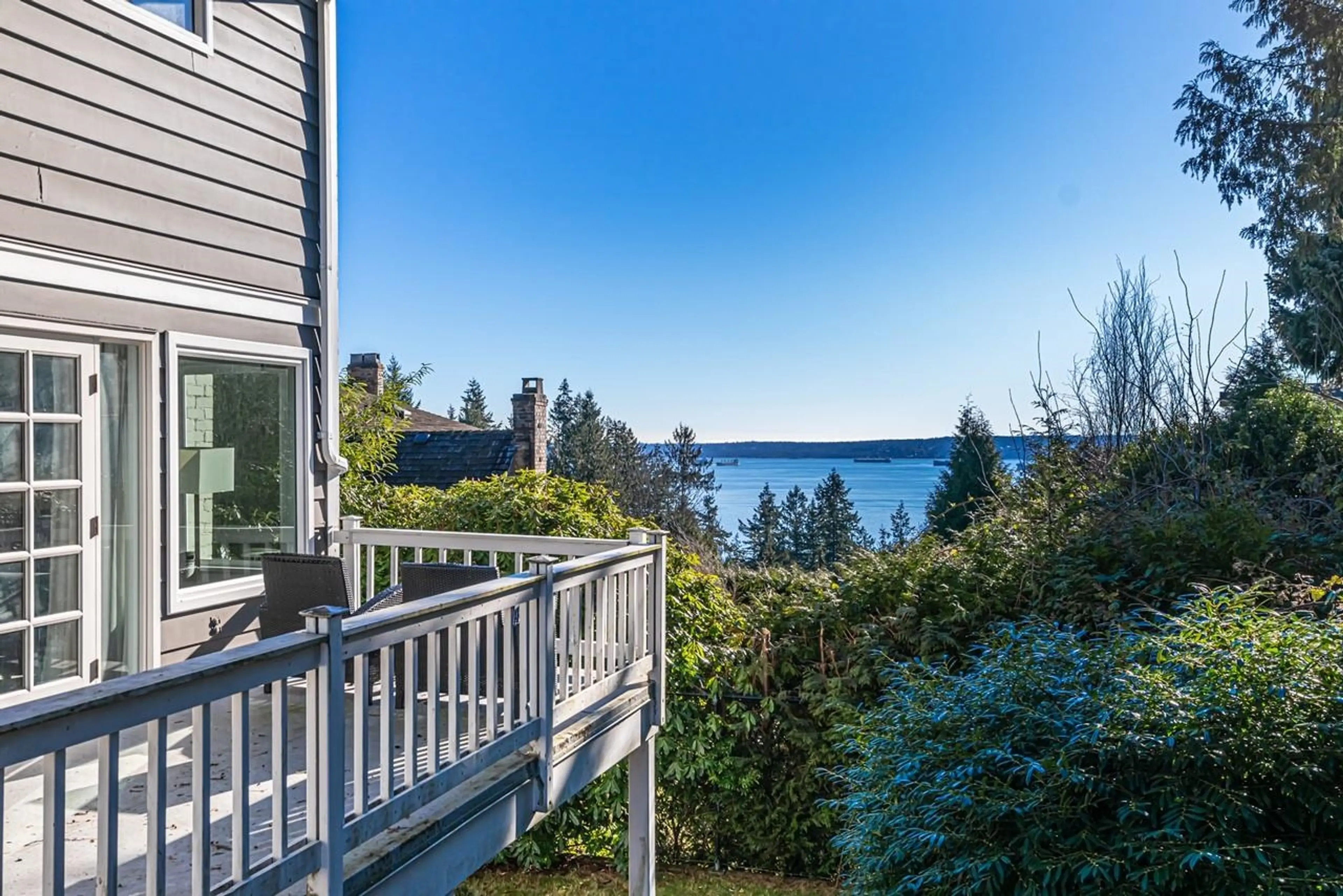 Property at 4032 RIPPLE ROAD, West Vancouver, BC