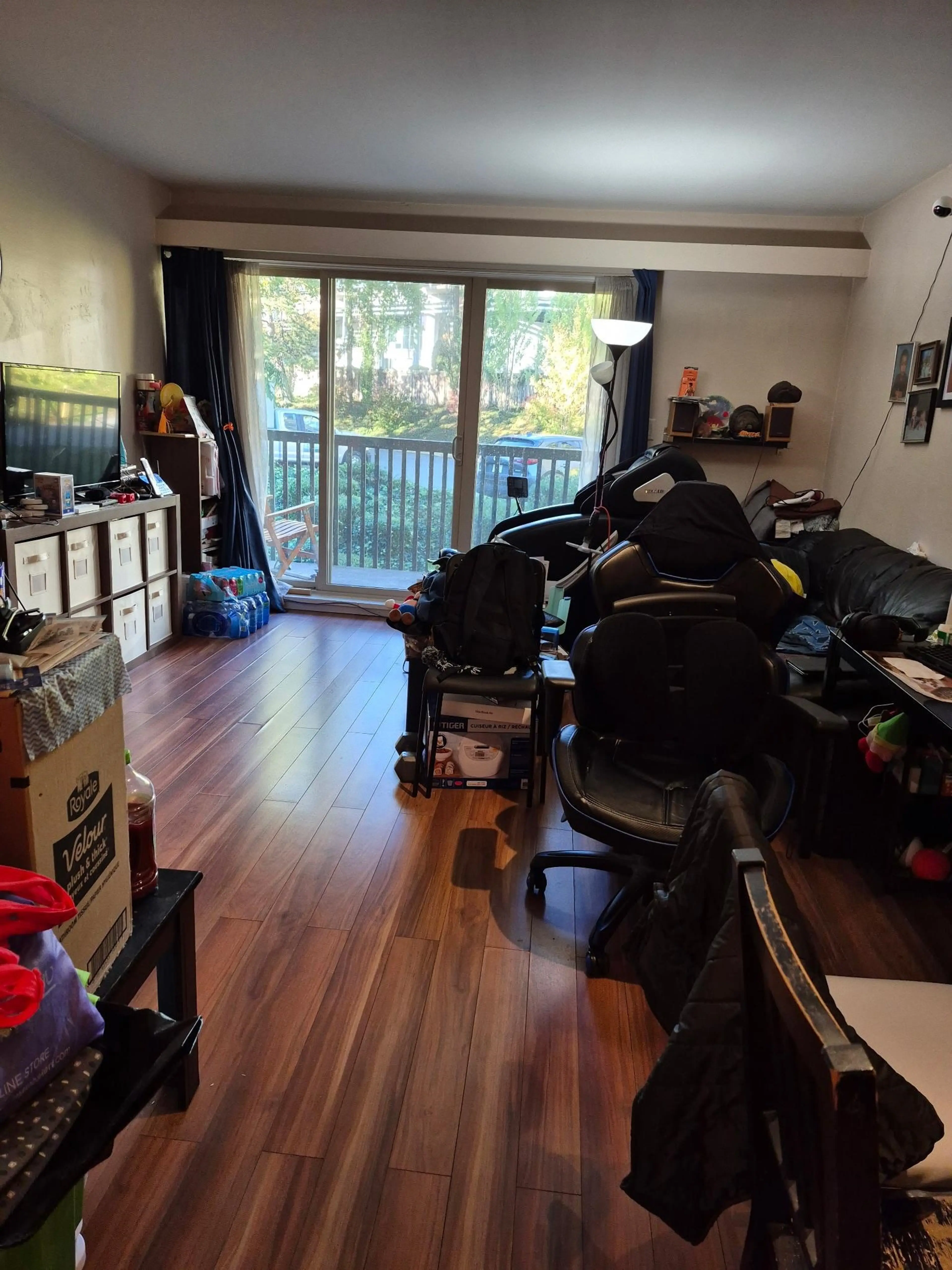 Property at #208 9847 MANCHESTER DRIVE, Burnaby, BC