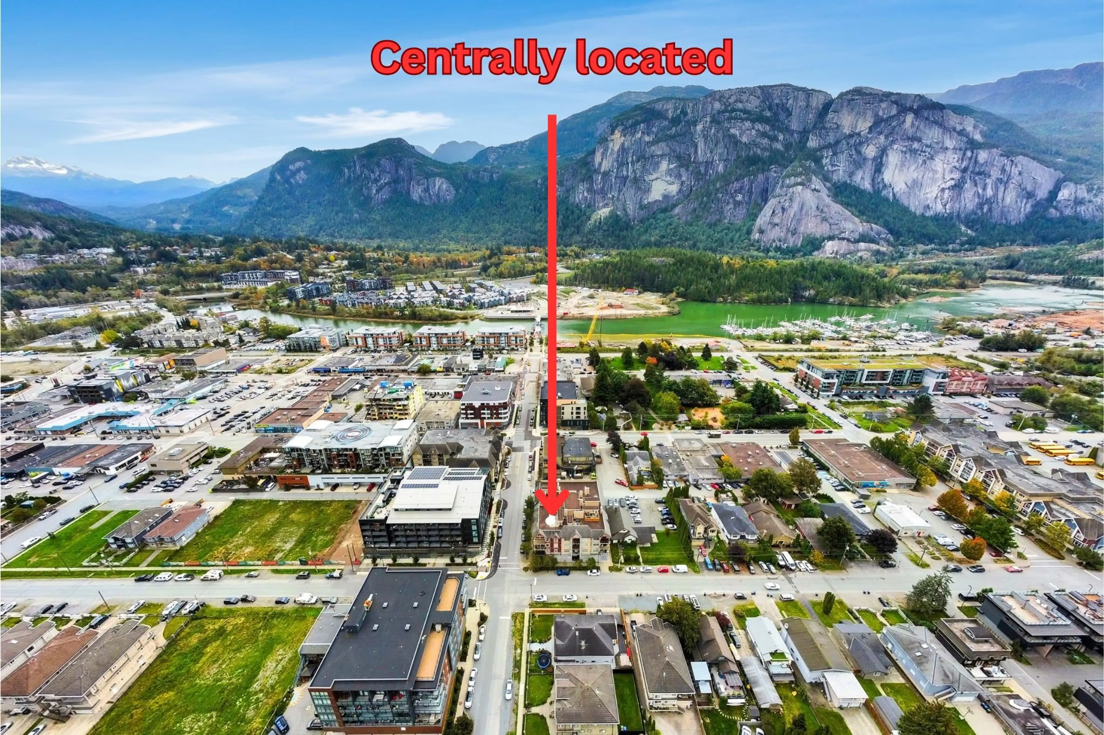 Property at #403 1310 VICTORIA STREET, Squamish, BC