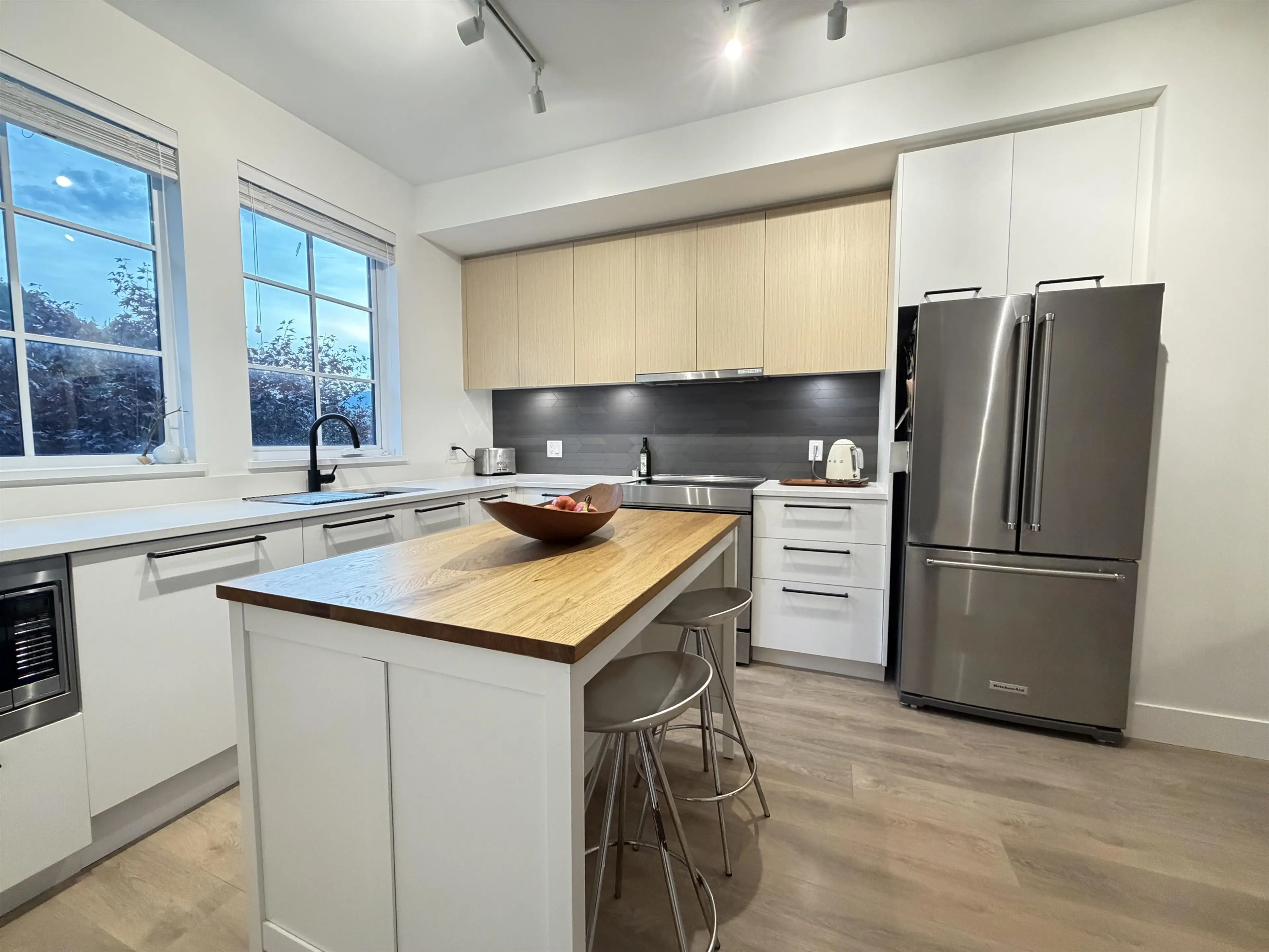 Property at 1358 PEAKSIDE PLACE, Squamish, BC