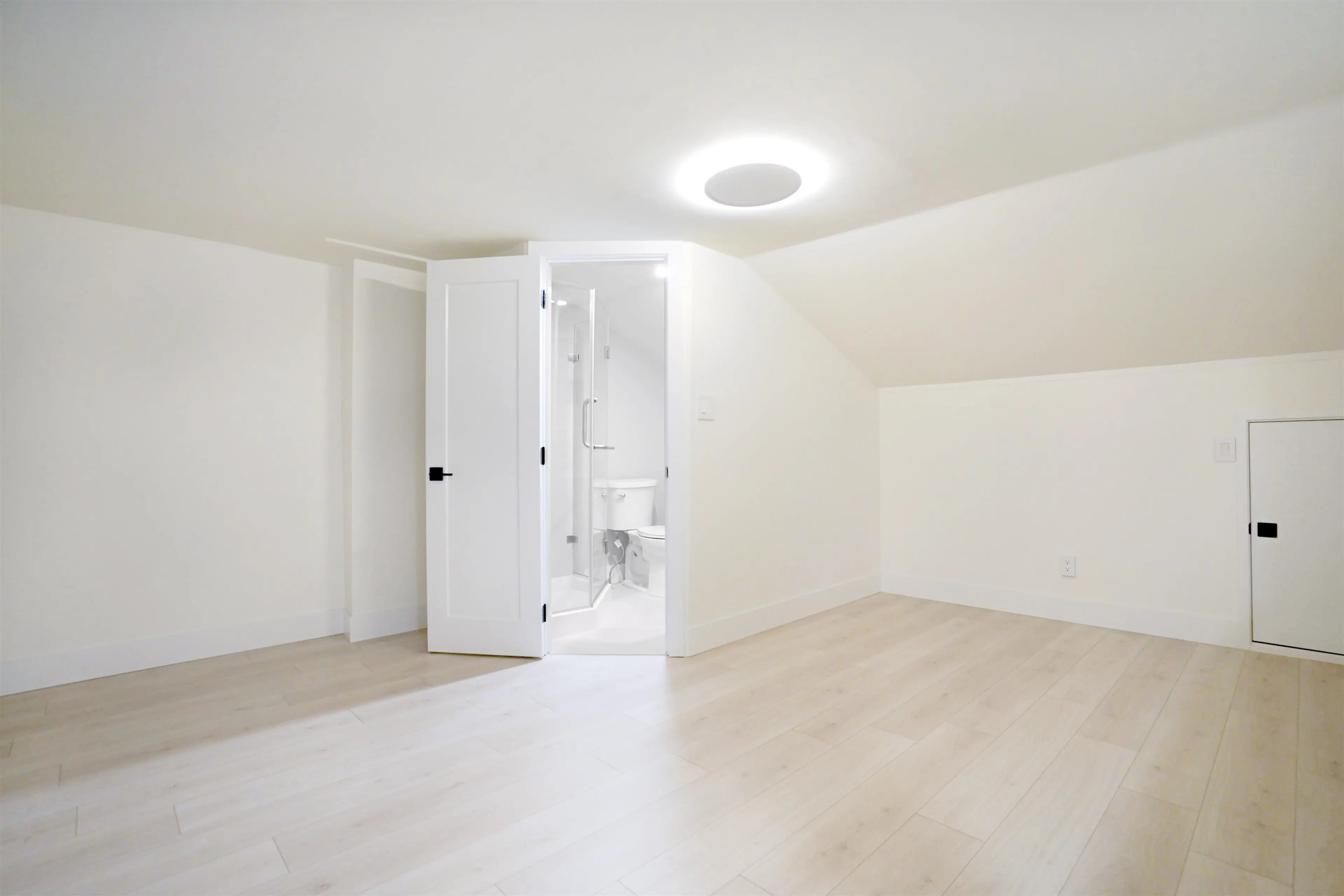 Property at 2078 SPRINGER AVENUE, Burnaby, BC