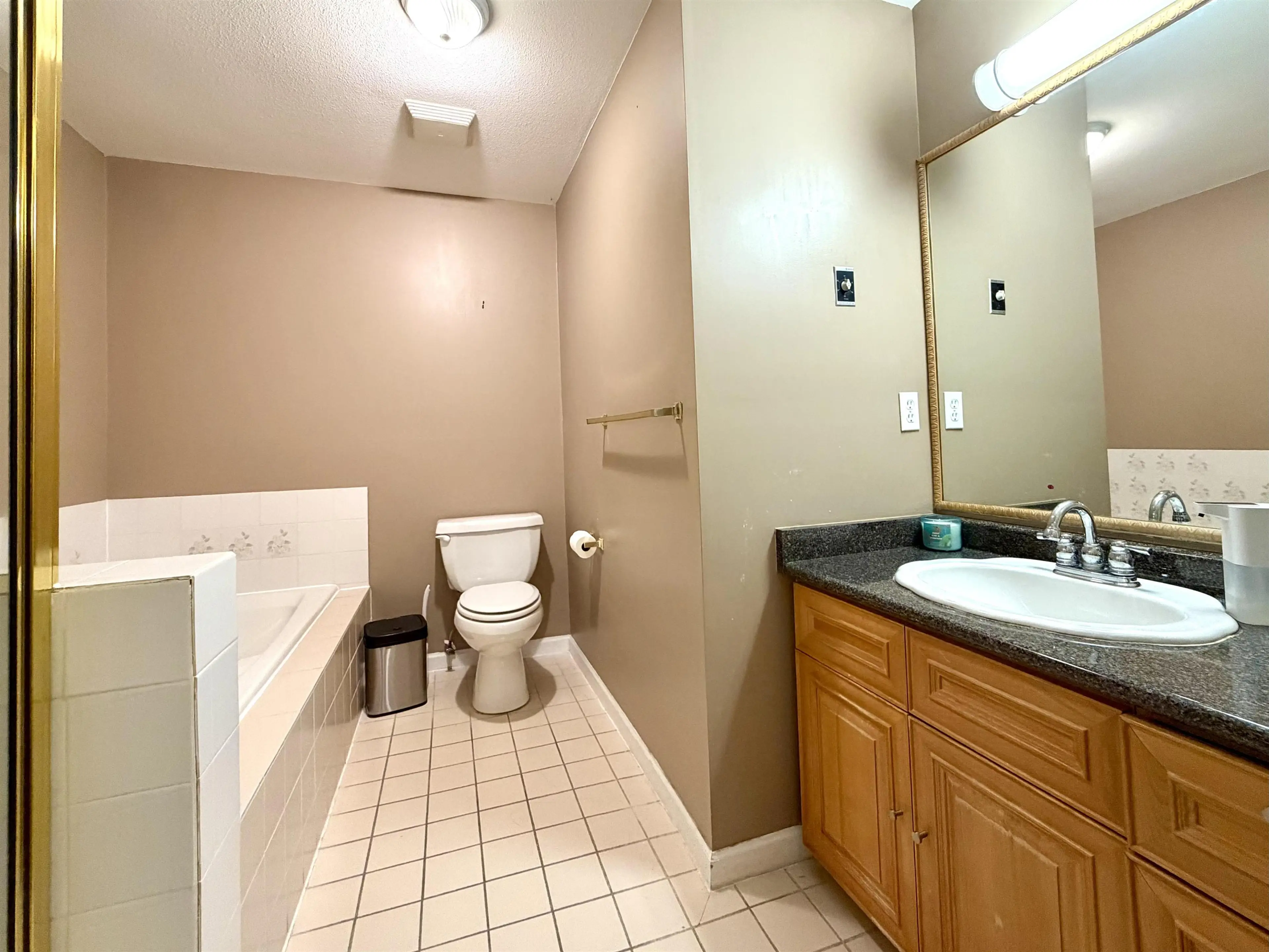 Property at #4 9700 BLUNDELL ROAD, Richmond, BC