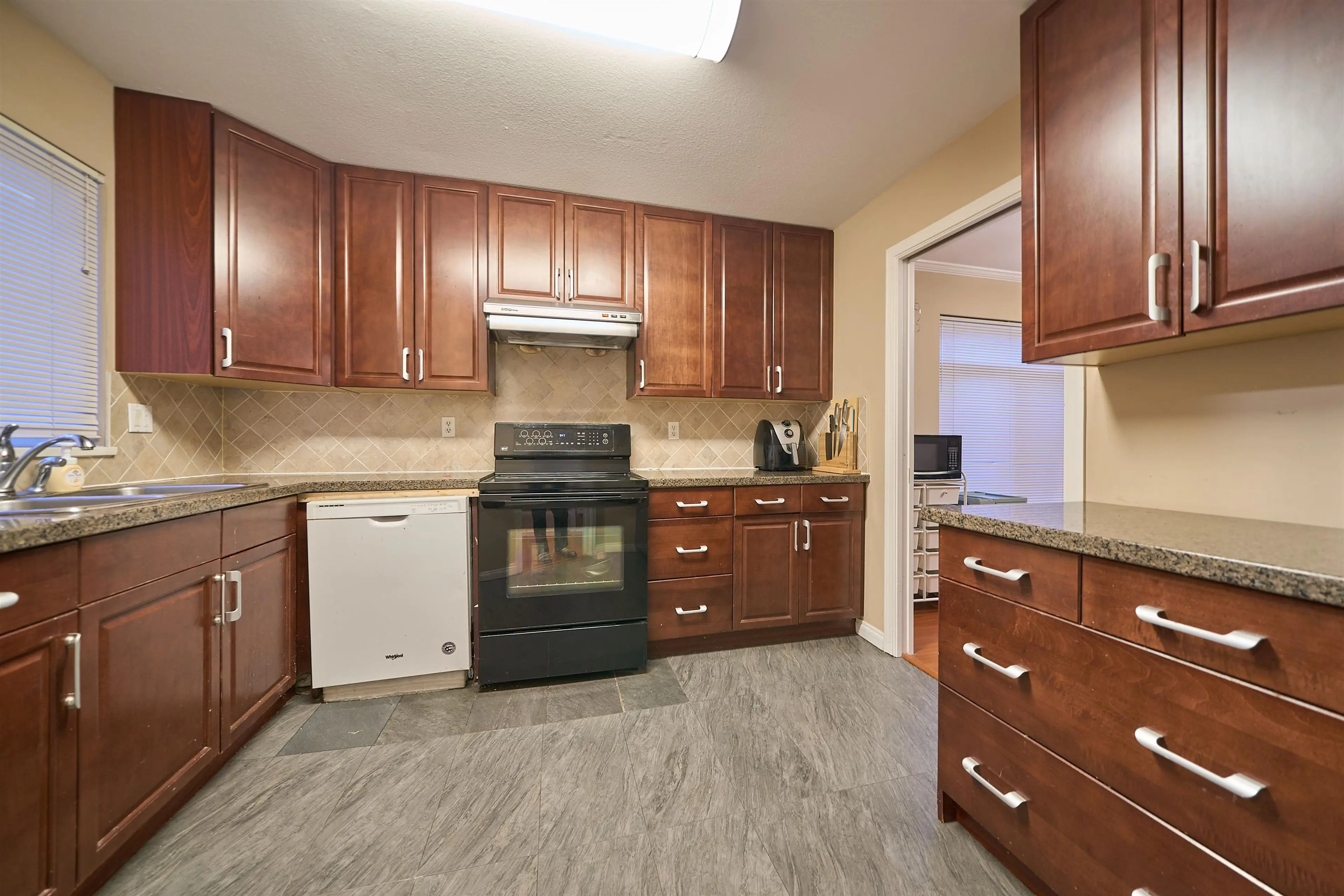 Property at #4 9700 BLUNDELL ROAD, Richmond, BC