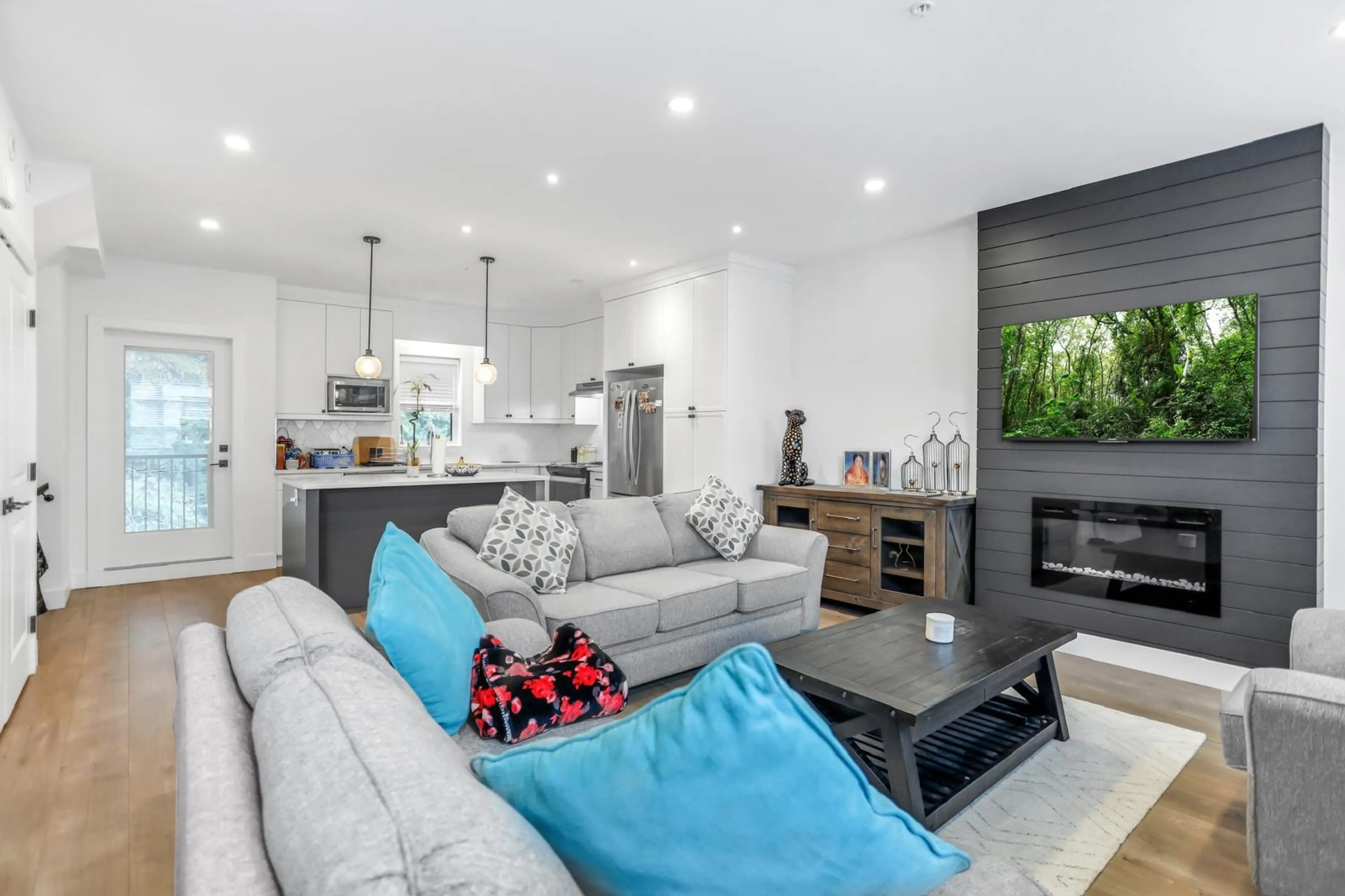 Property at #2 32970 TUNBRIDGE AVENUE, Mission, BC