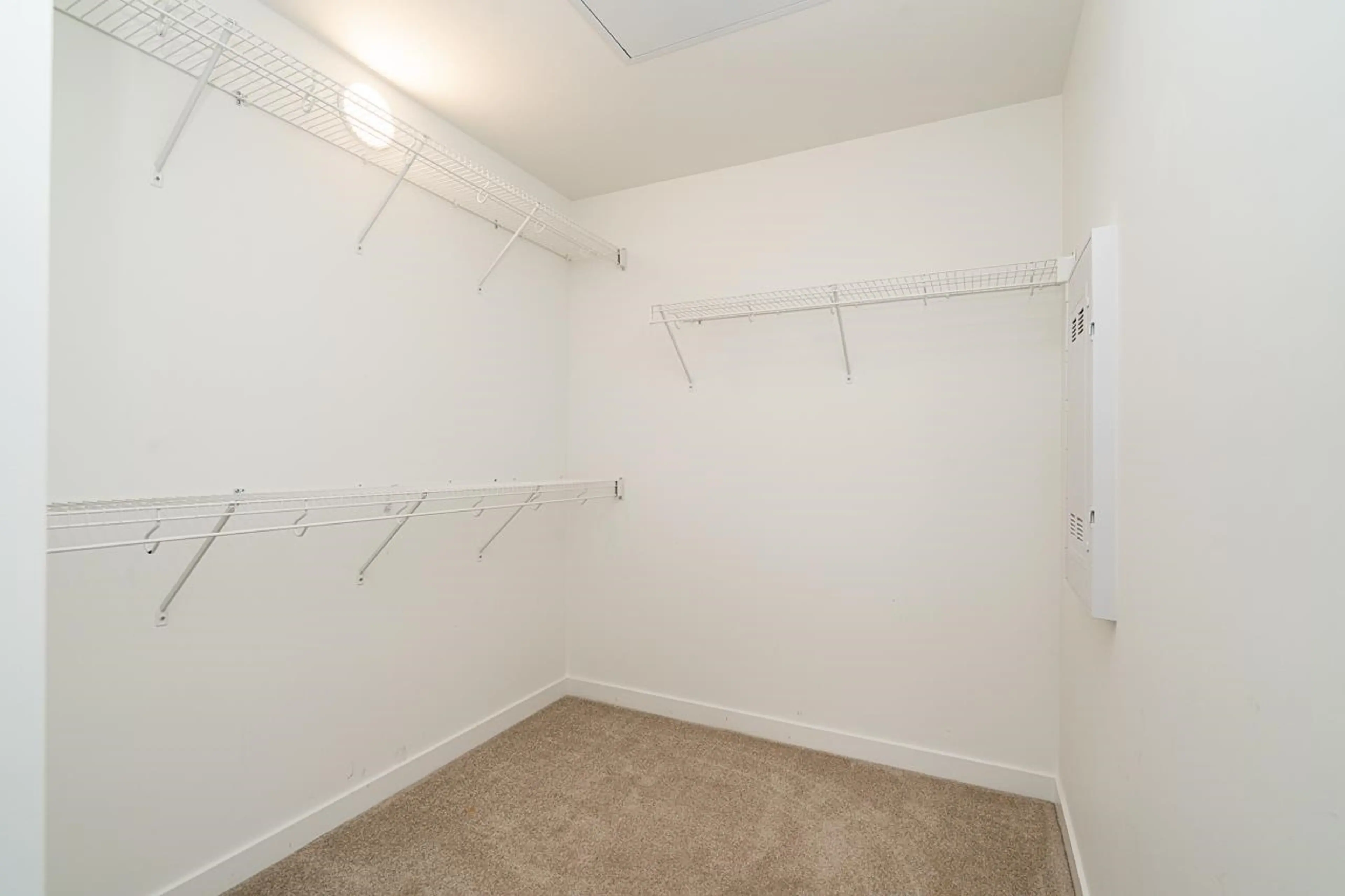 Property at #419 15738 85 AVENUE, Surrey, BC