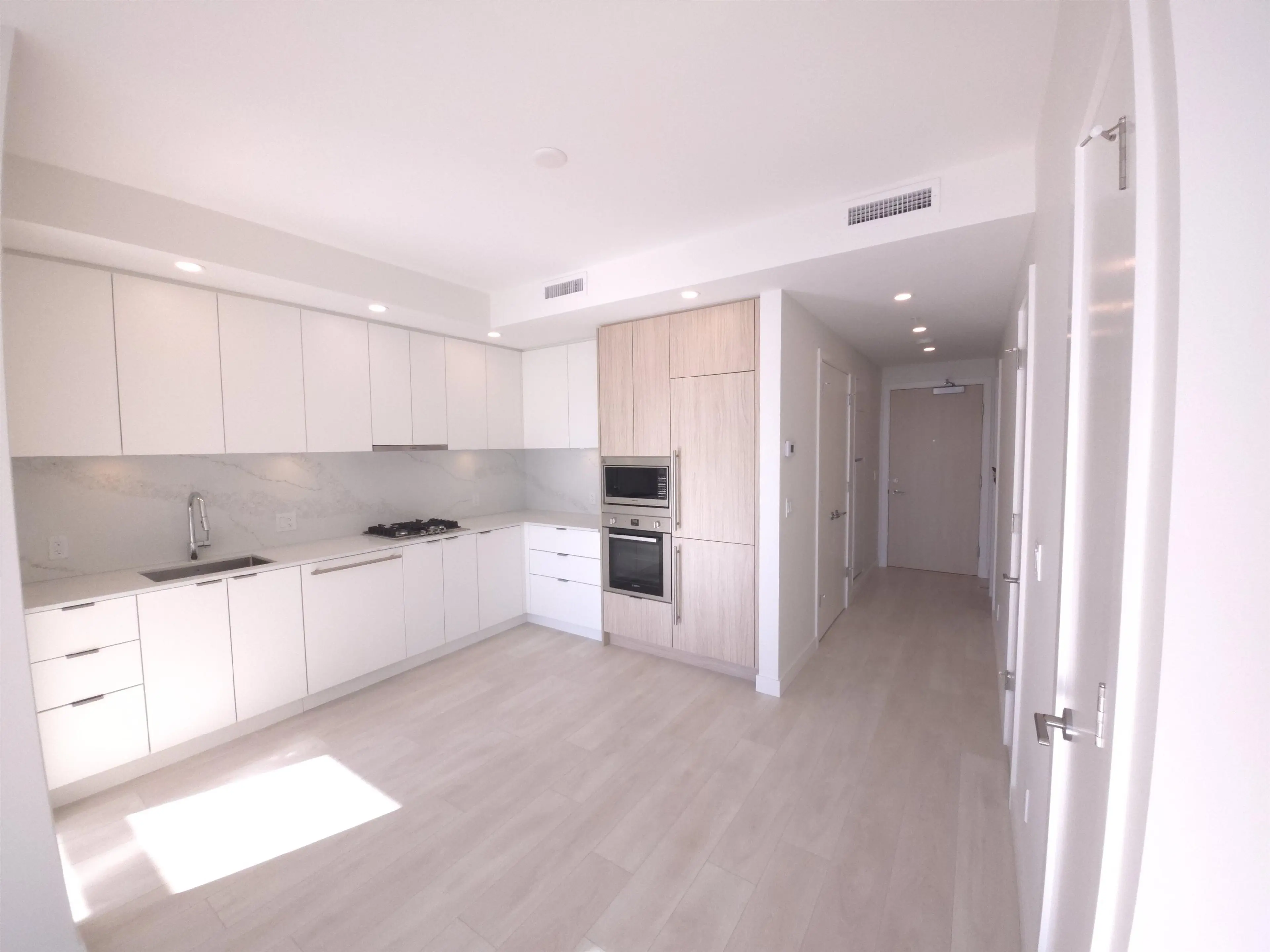 Property at #2403 537 COTTONWOOD AVENUE, Coquitlam, BC