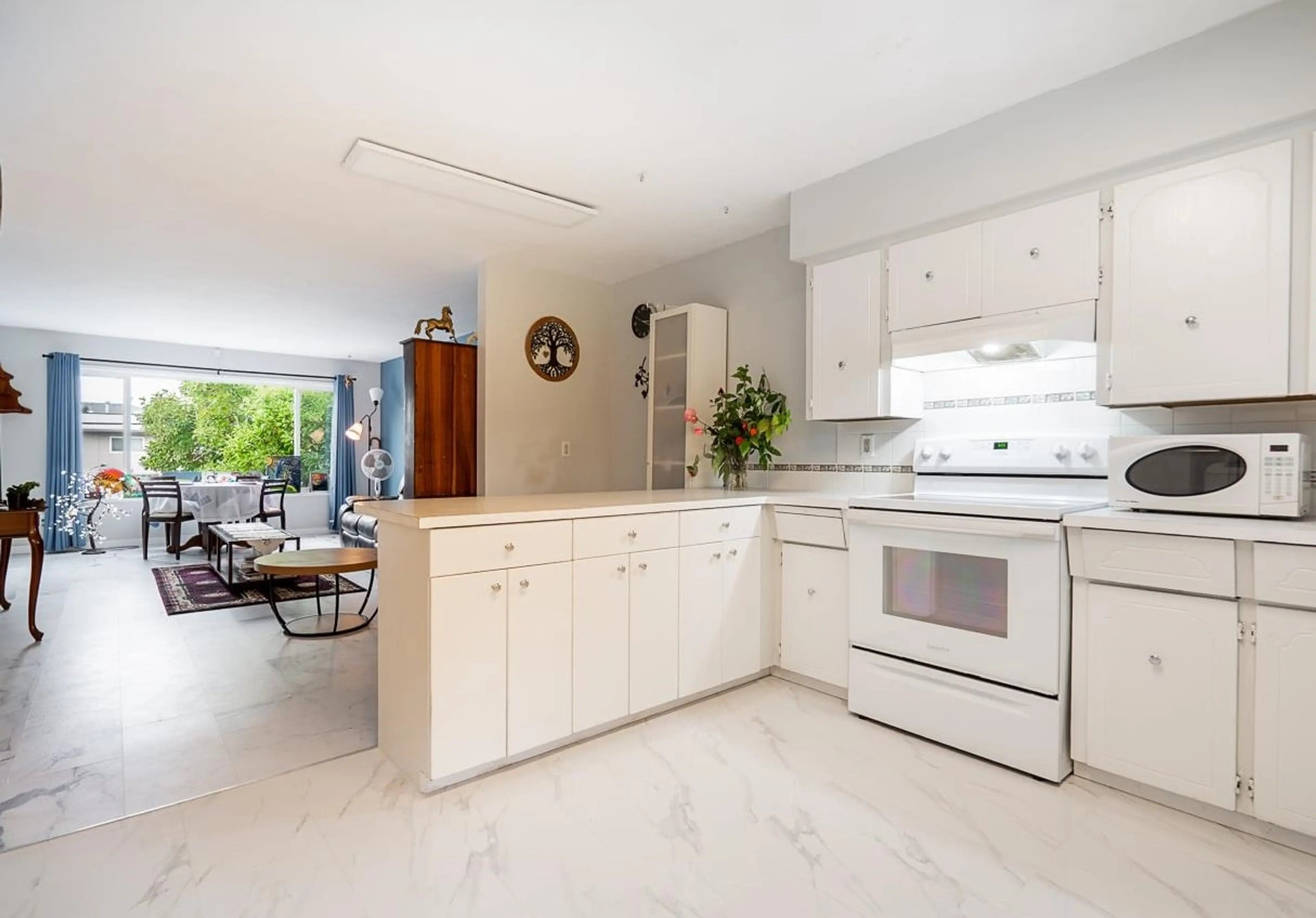 Property at #1 46430 FIRST AVENUE, Chilliwack, BC