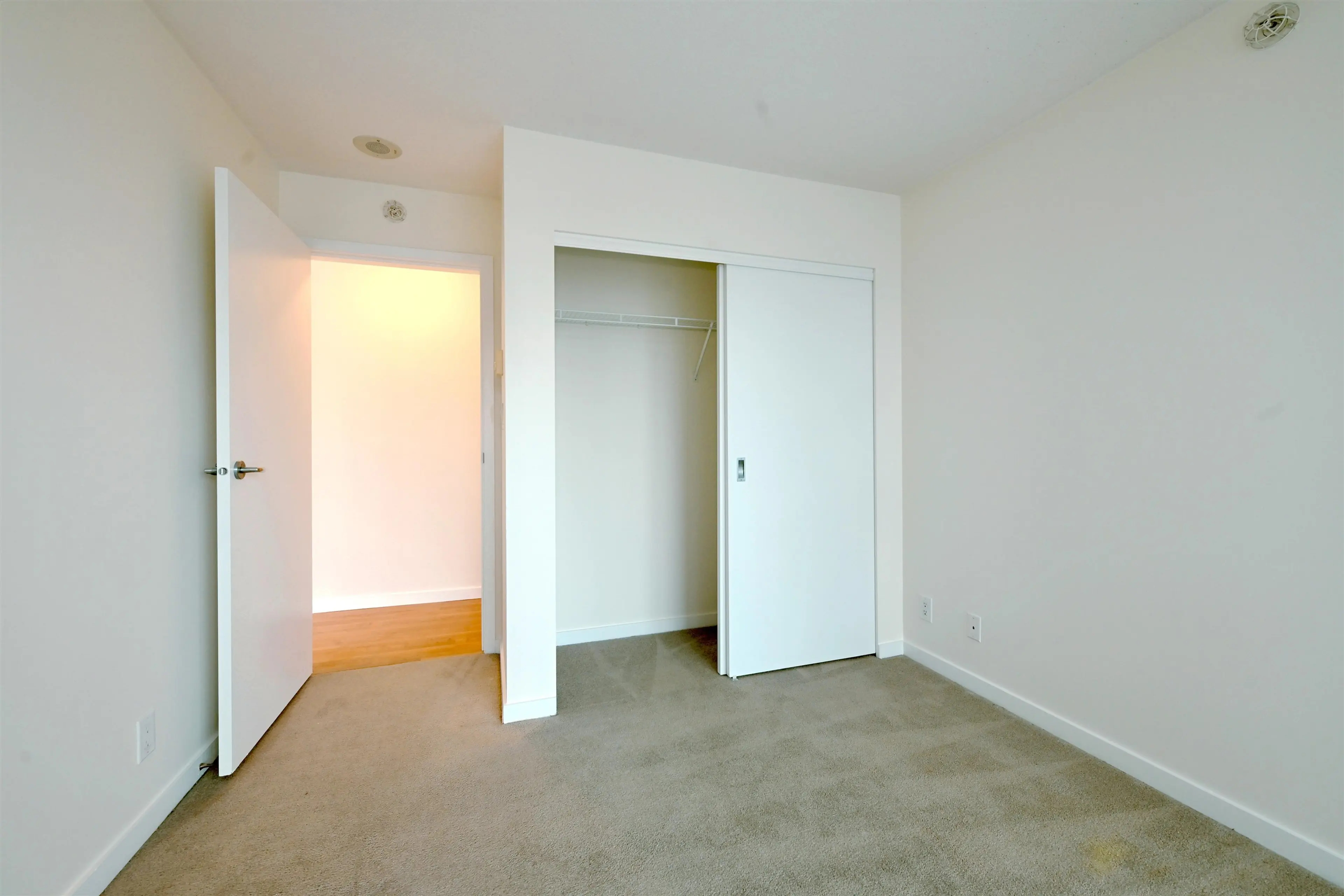 Property at #2206 111 W GEORGIA STREET, Vancouver, BC