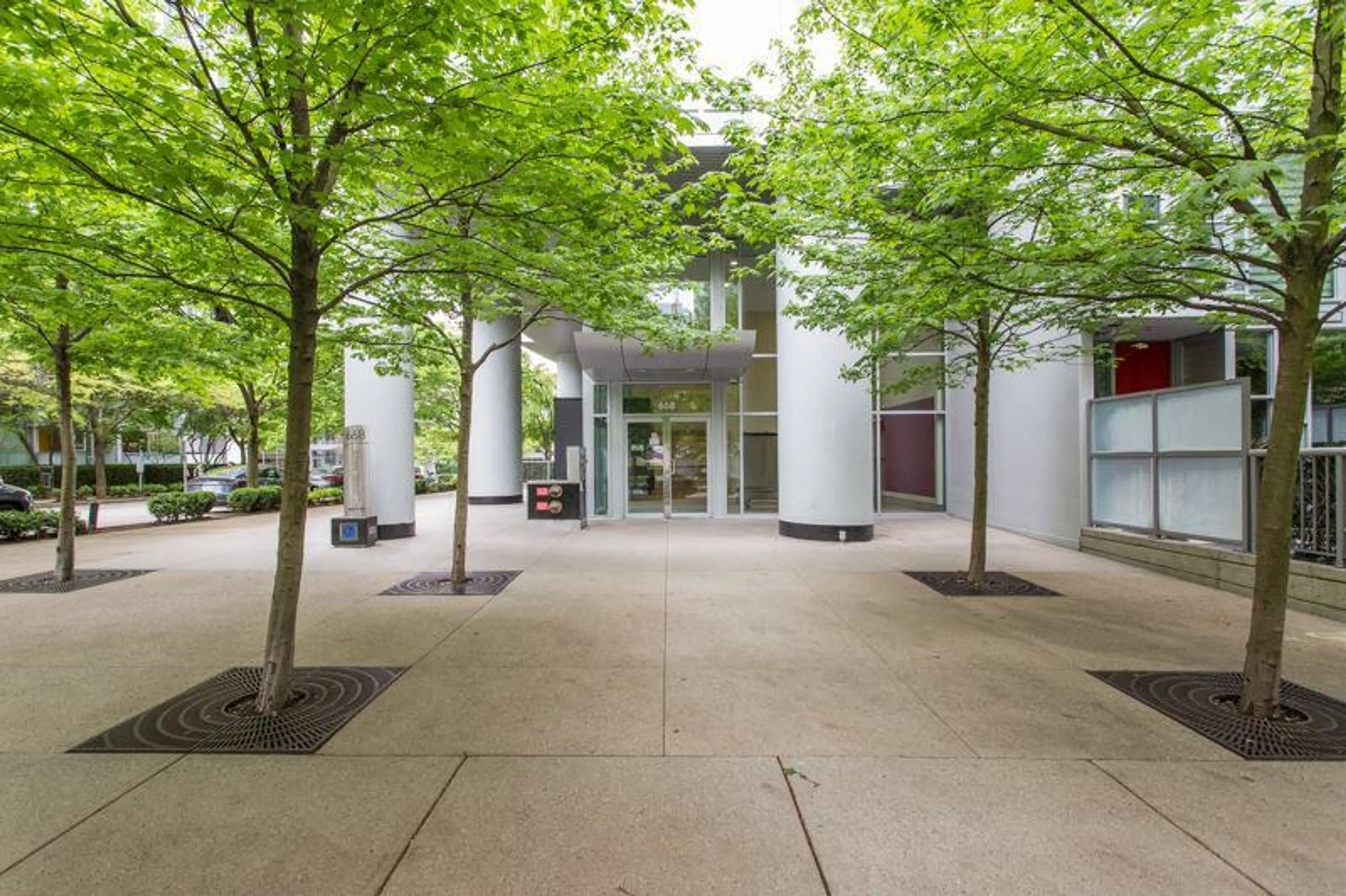 Property at #2206 111 W GEORGIA STREET, Vancouver, BC