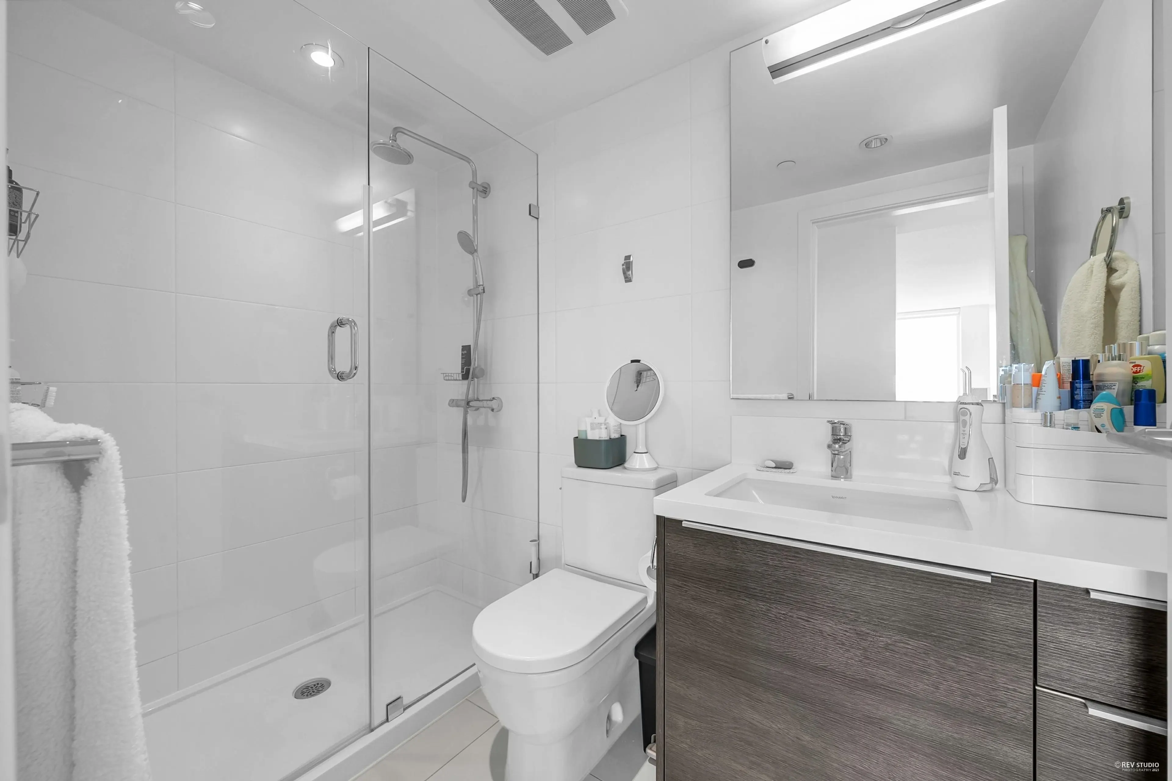 Property at #2104 1550 FERN STREET, North Vancouver, BC