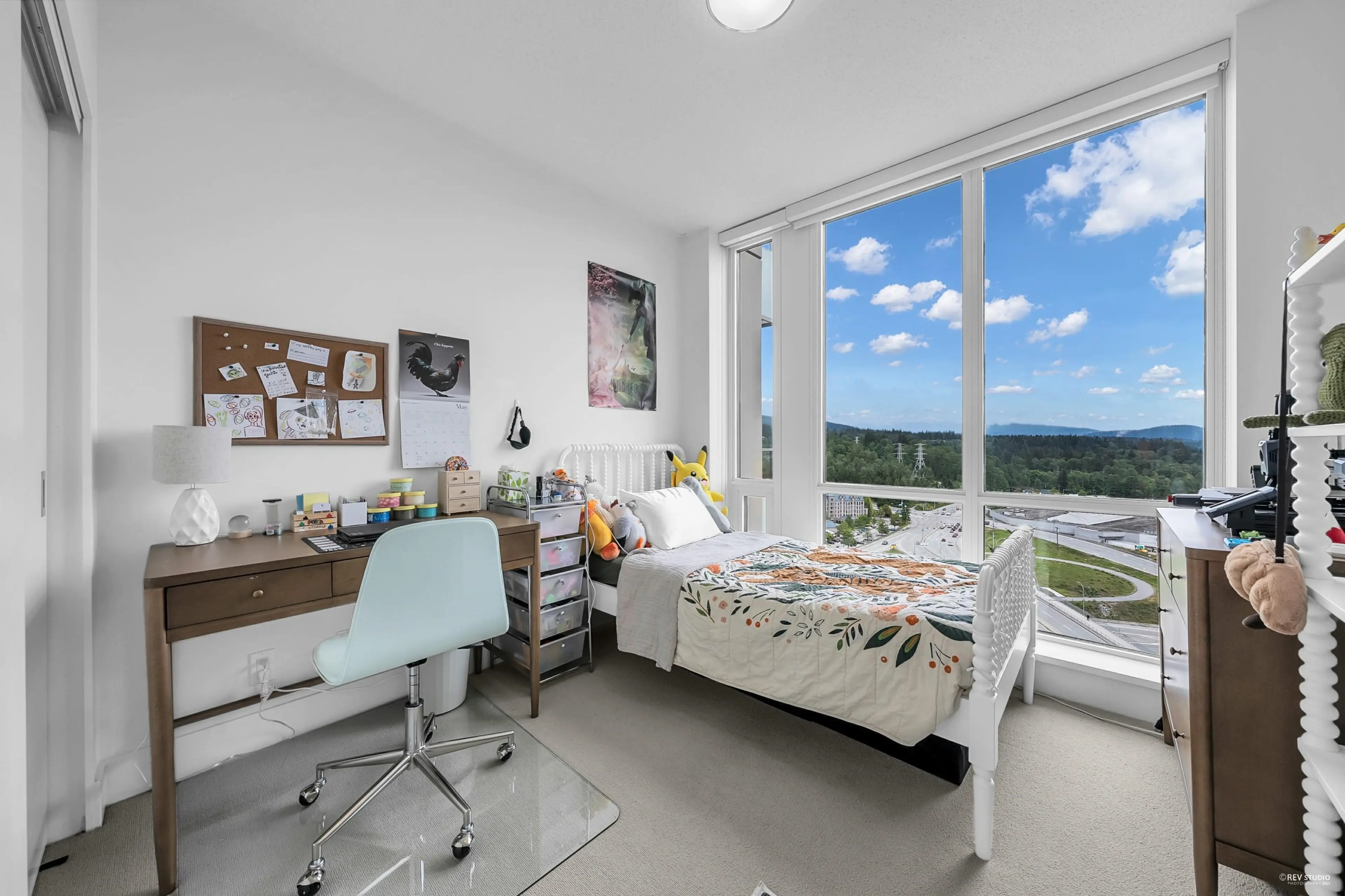 Property at #2104 1550 FERN STREET, North Vancouver, BC