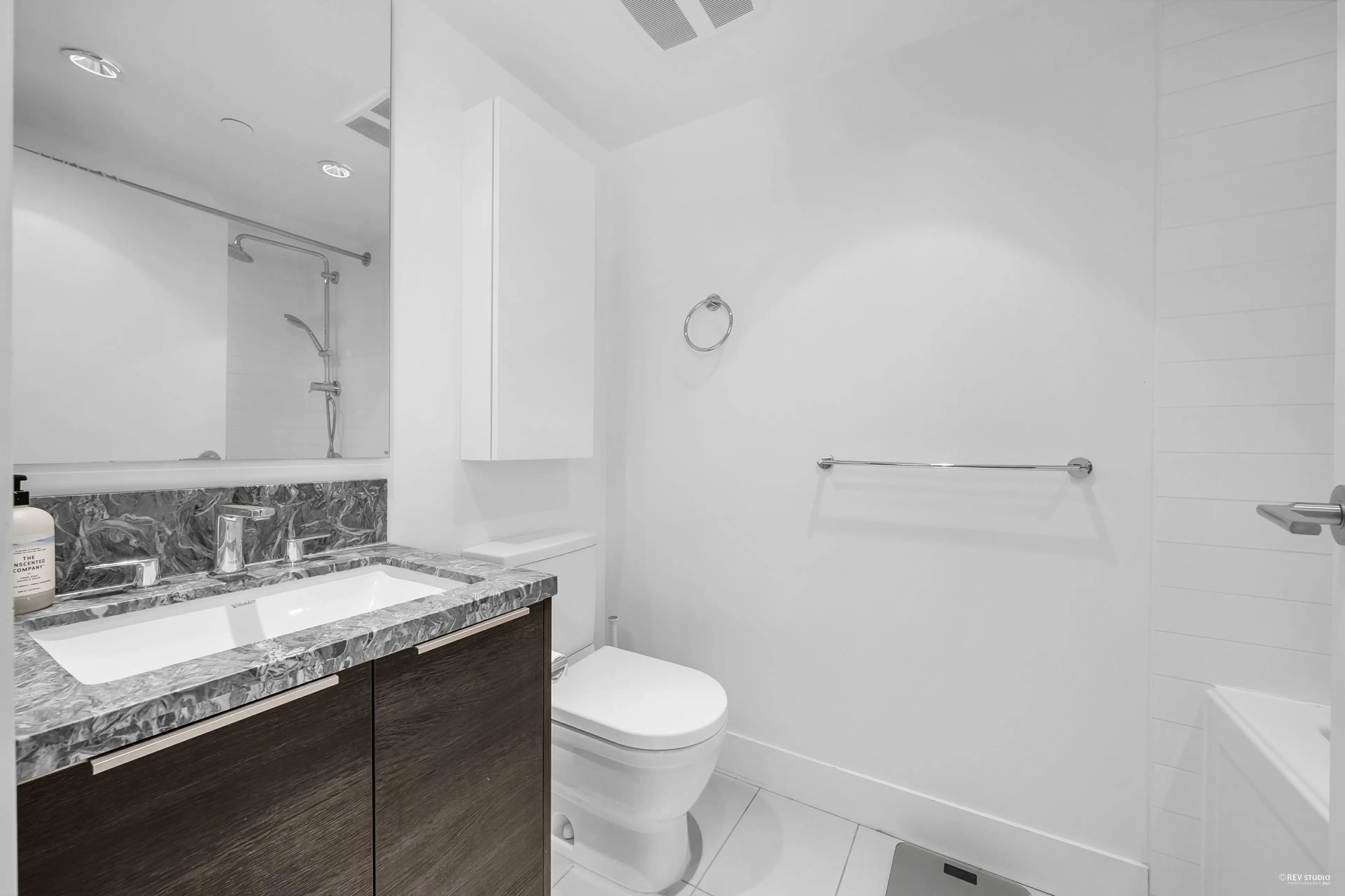 Property at #2104 1550 FERN STREET, North Vancouver, BC