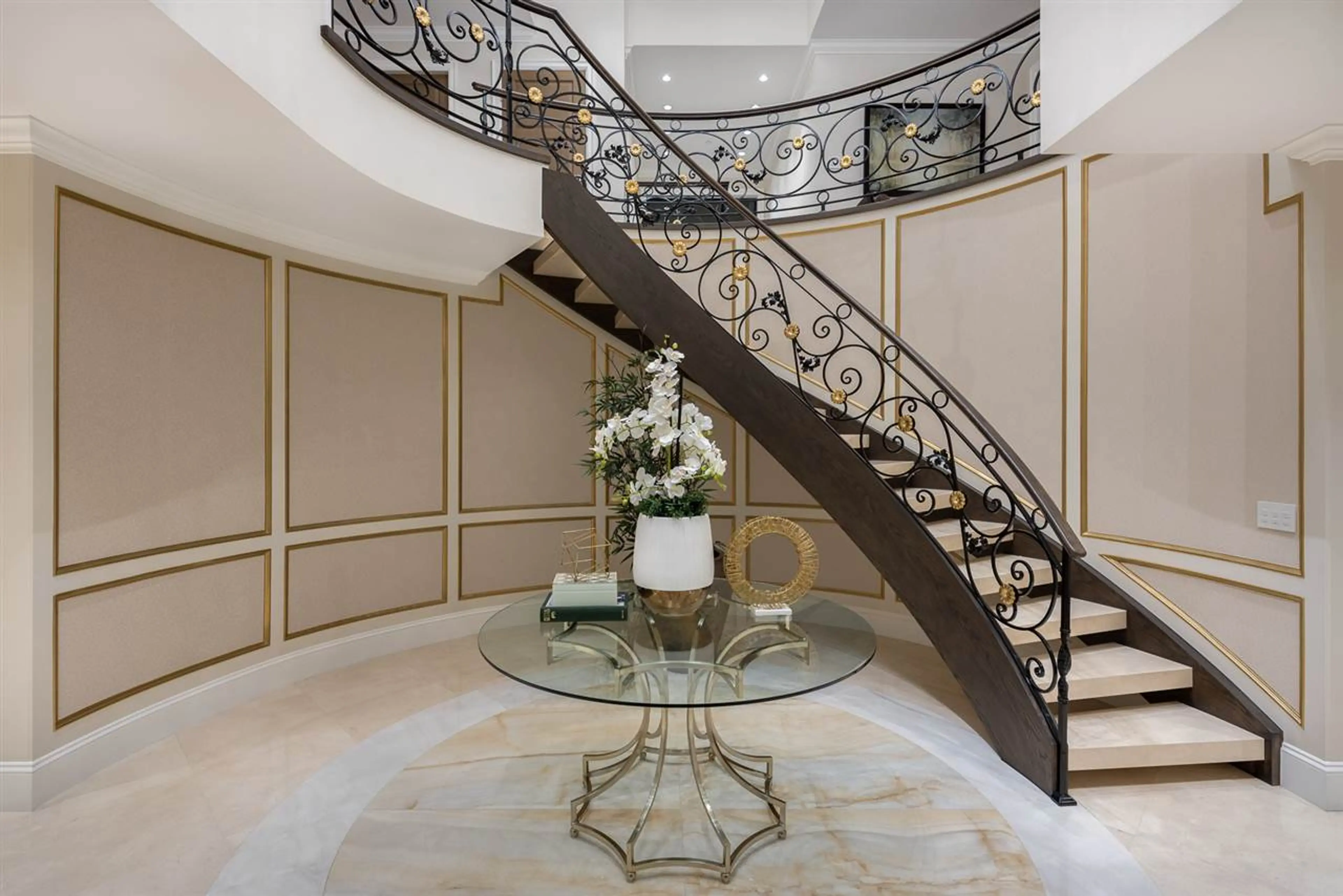 Property at 1525 VINSON CREEK ROAD, West Vancouver, BC