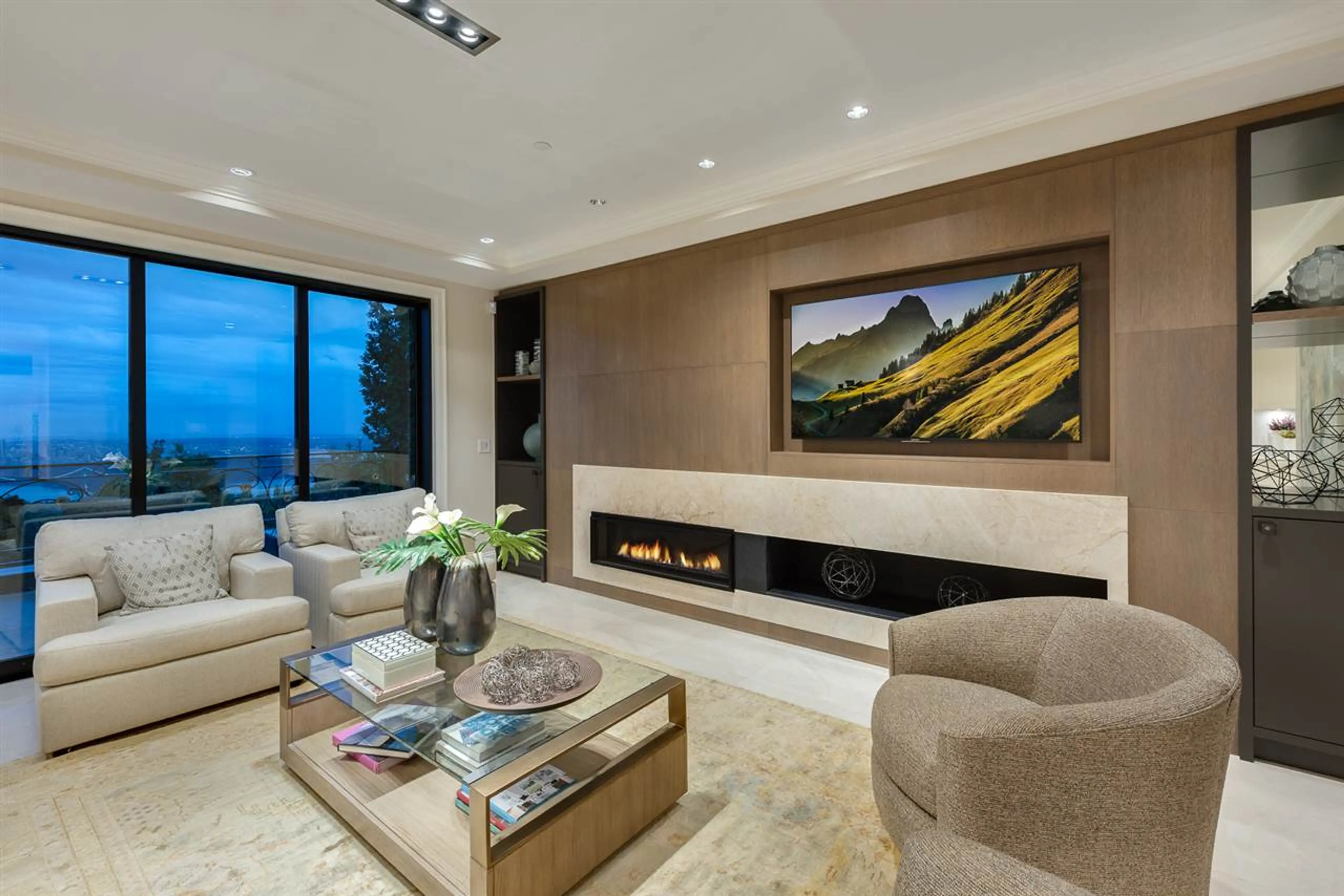 Property at 1525 VINSON CREEK ROAD, West Vancouver, BC