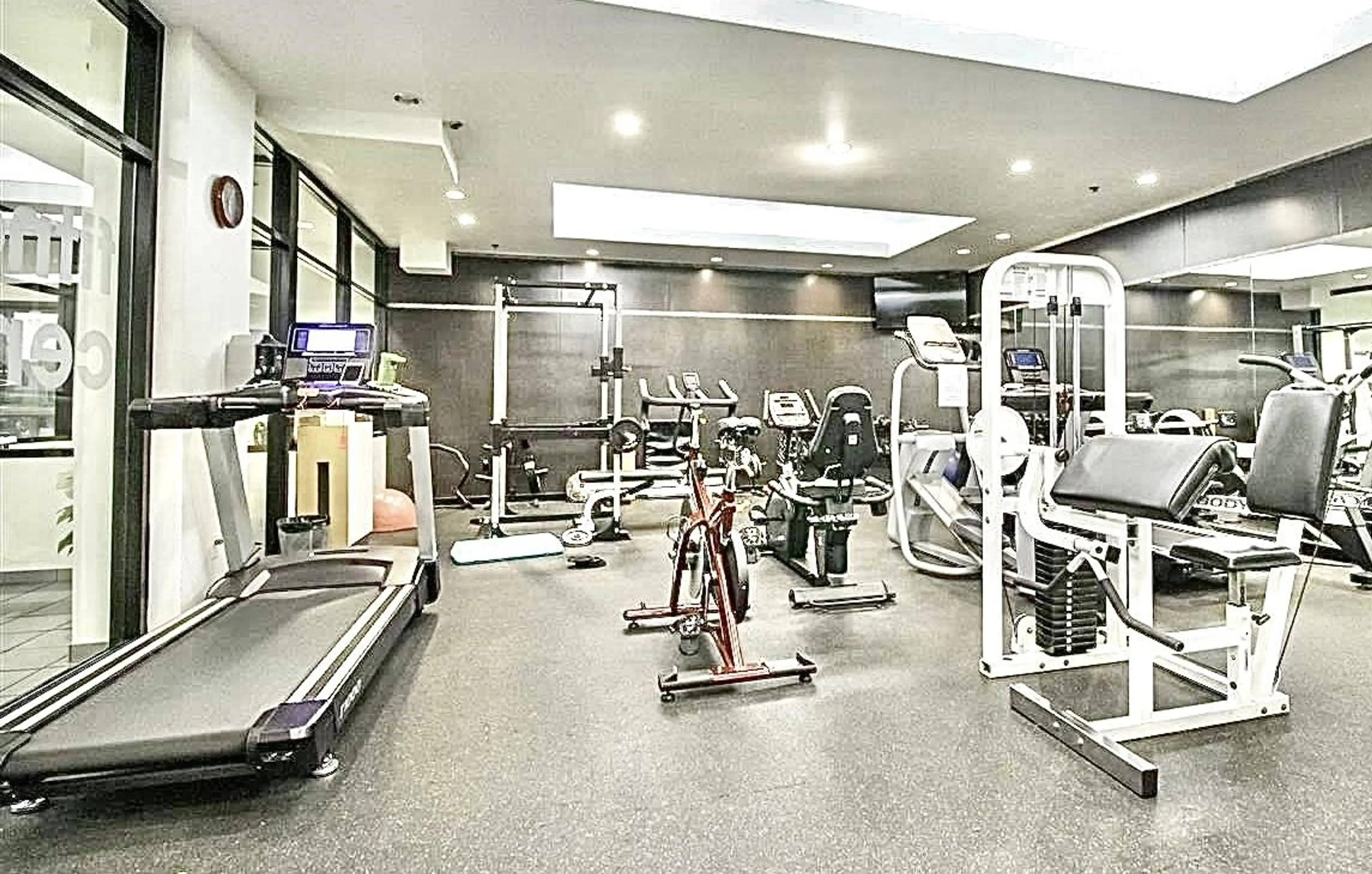 Property at #452 10838 CITY PARKWAY, Surrey, BC