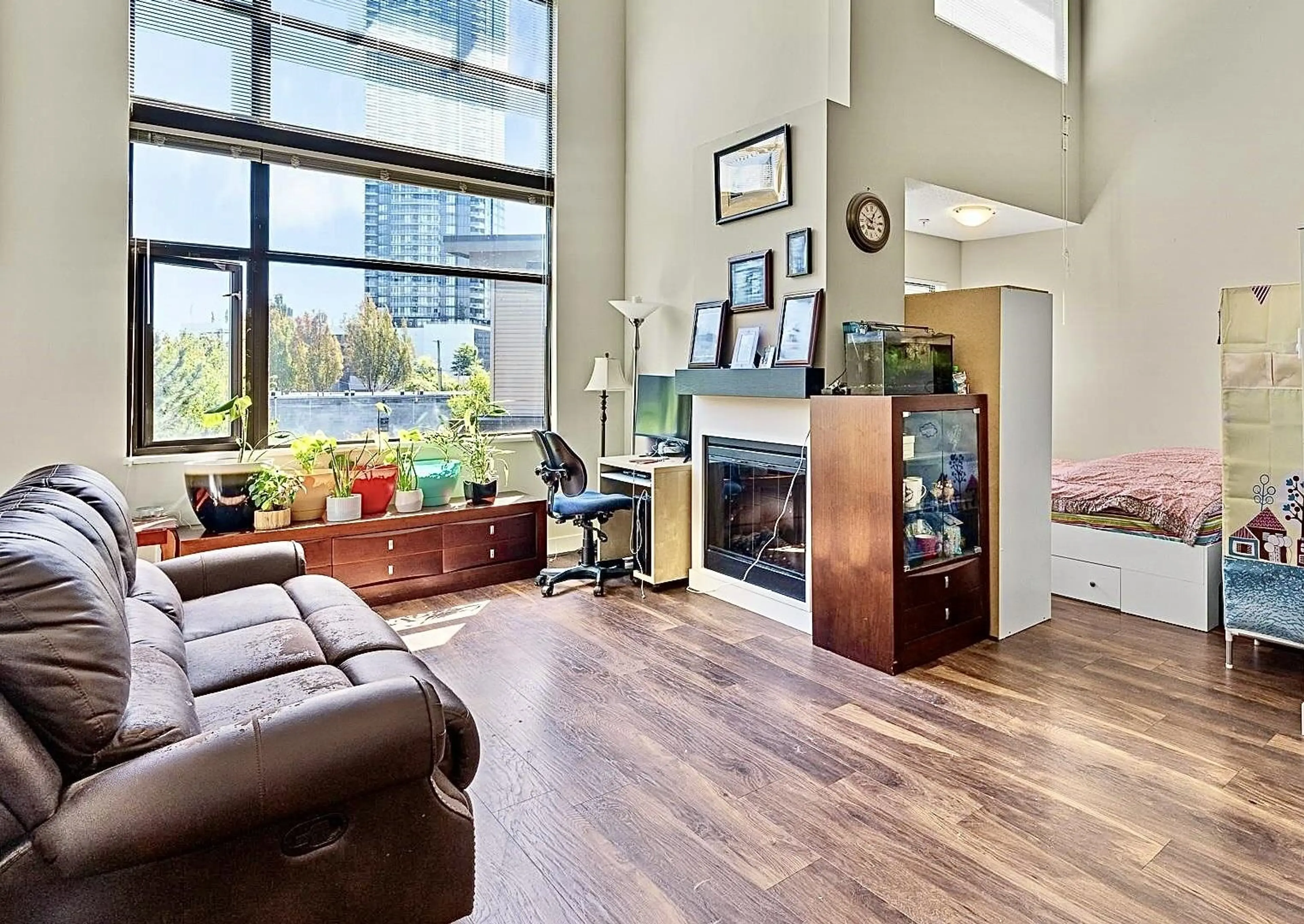 Property at #452 10838 CITY PARKWAY, Surrey, BC