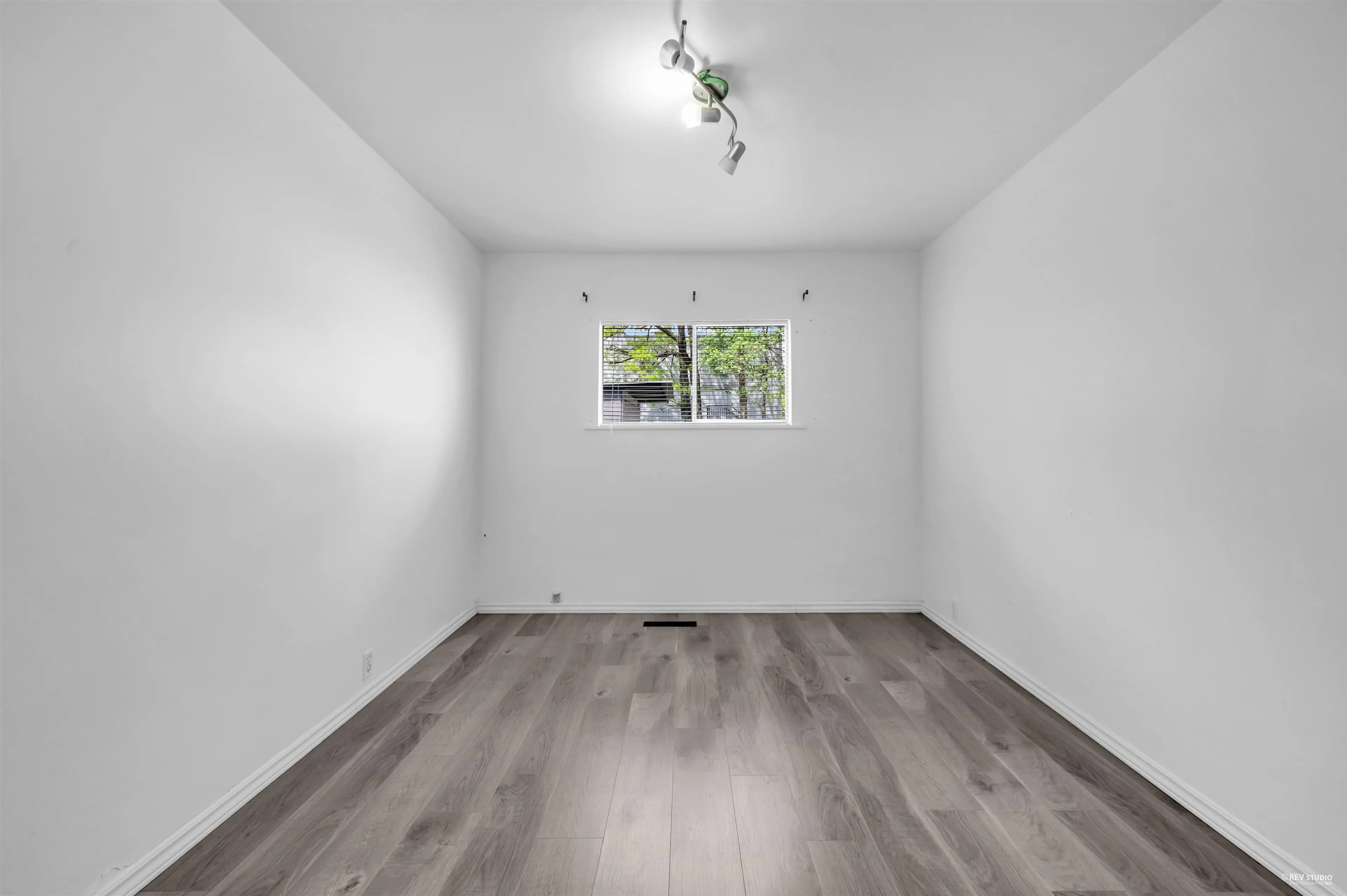 Property at 4021 GRAVELEY STREET, Burnaby, BC