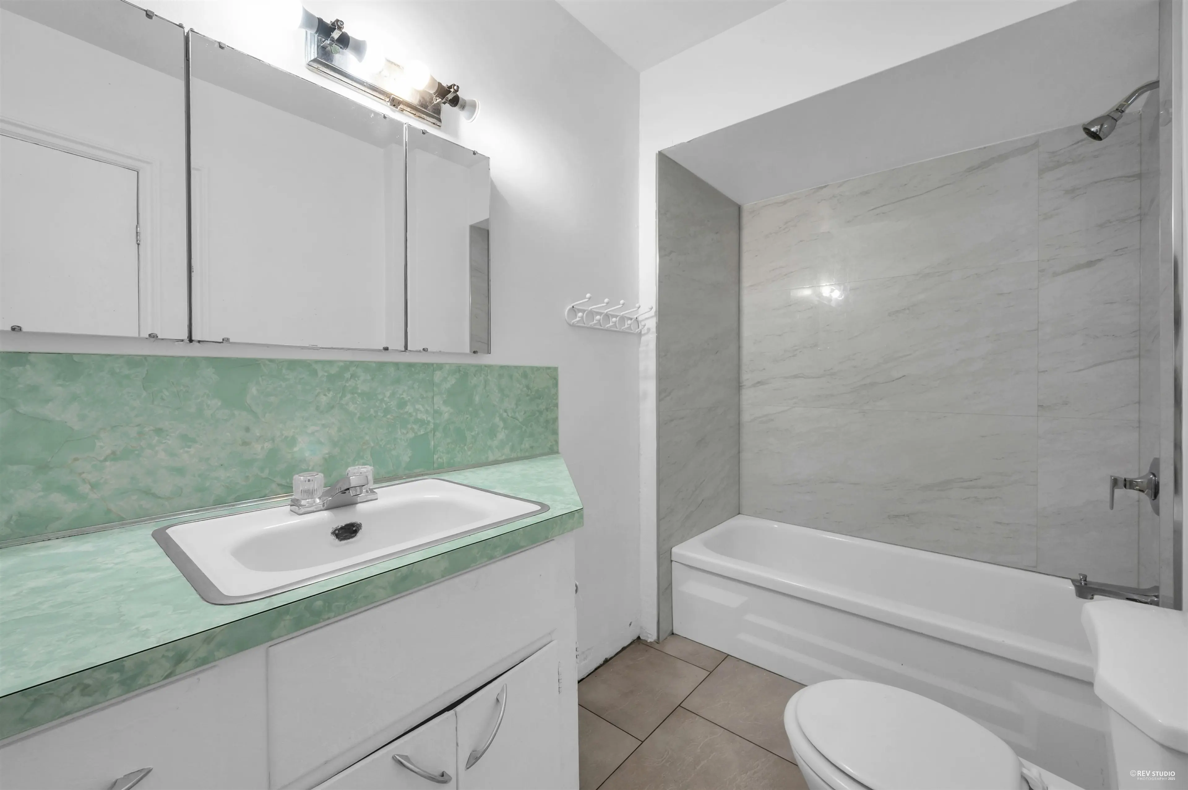 Property at 4021 GRAVELEY STREET, Burnaby, BC