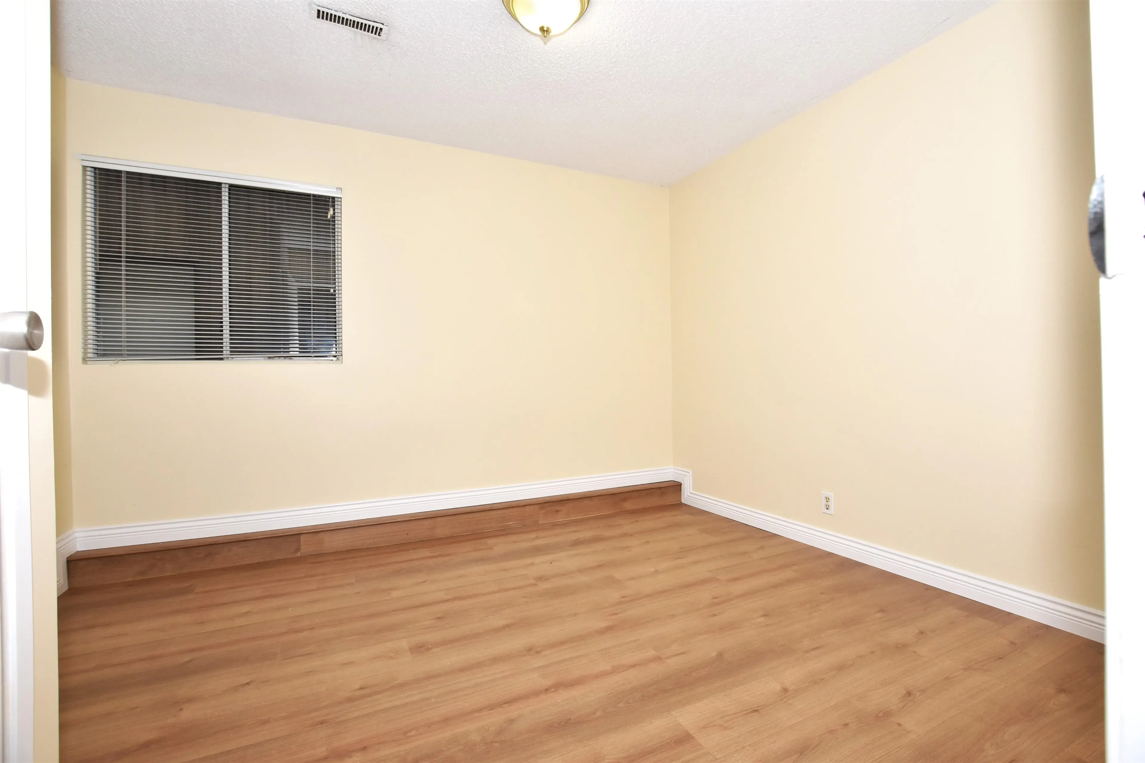 Property at 5512 DOMINION STREET, Burnaby, BC