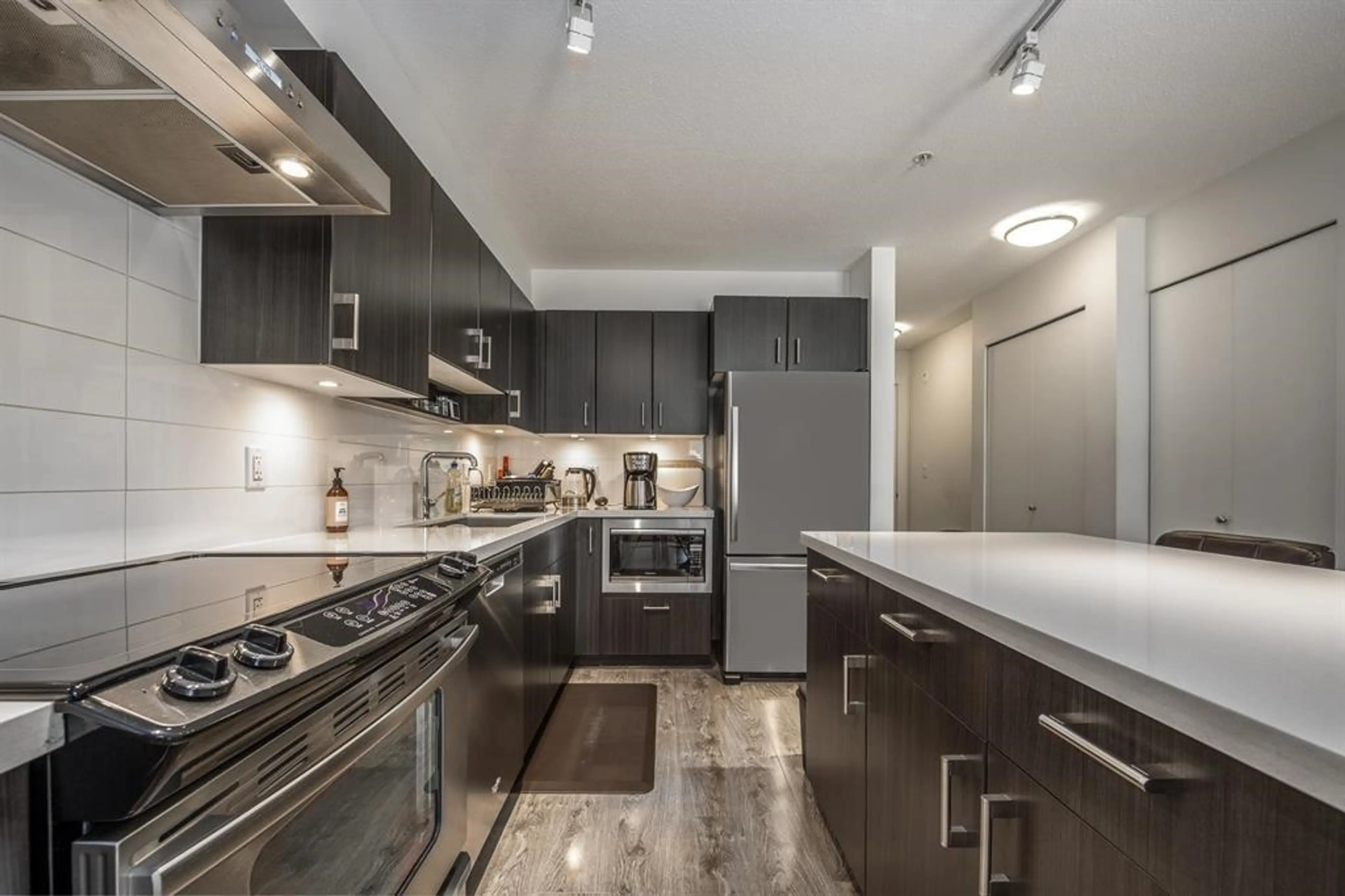 Property at #510 500 ROYAL AVENUE, New Westminster, BC