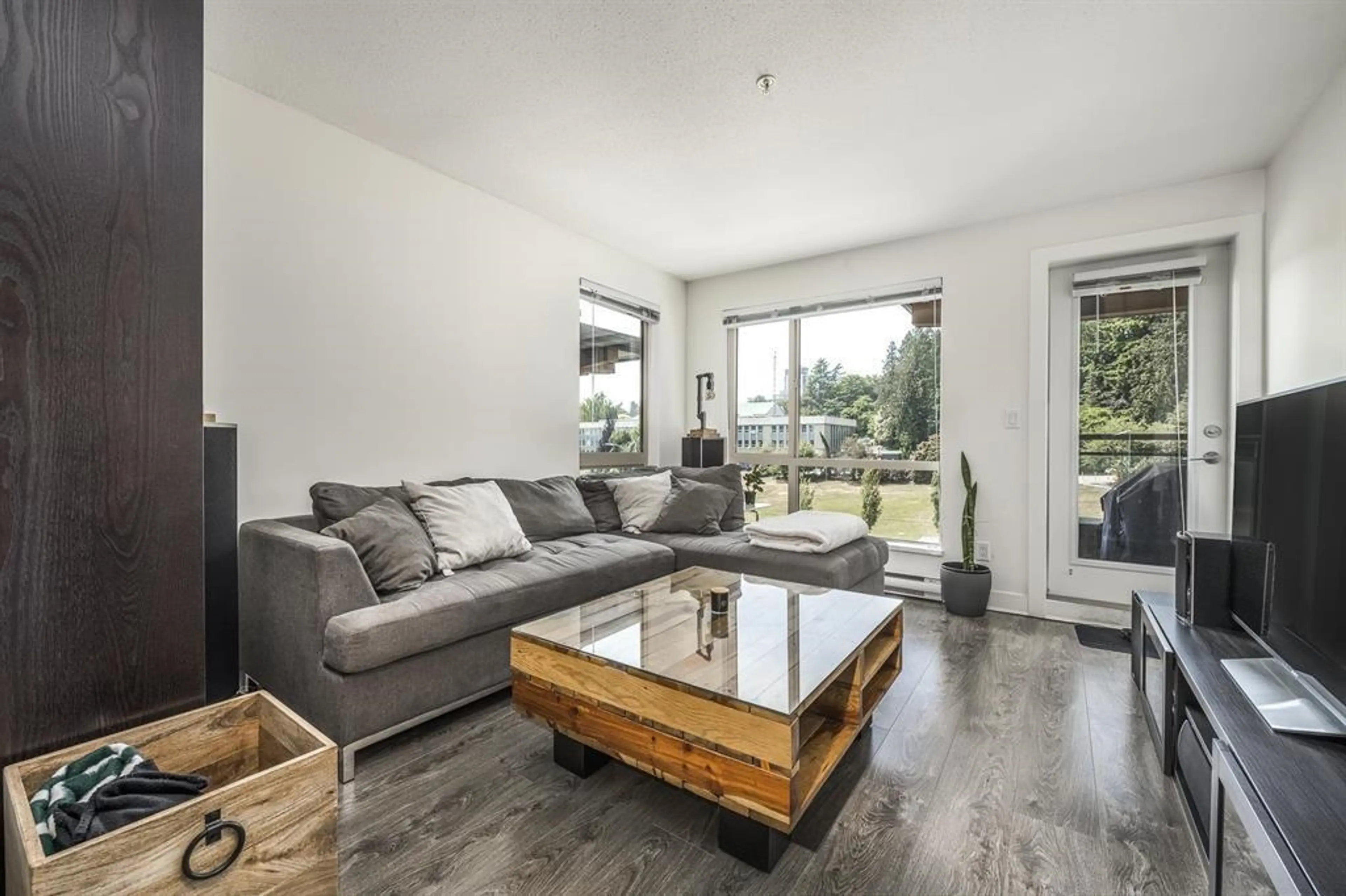 Property at #510 500 ROYAL AVENUE, New Westminster, BC