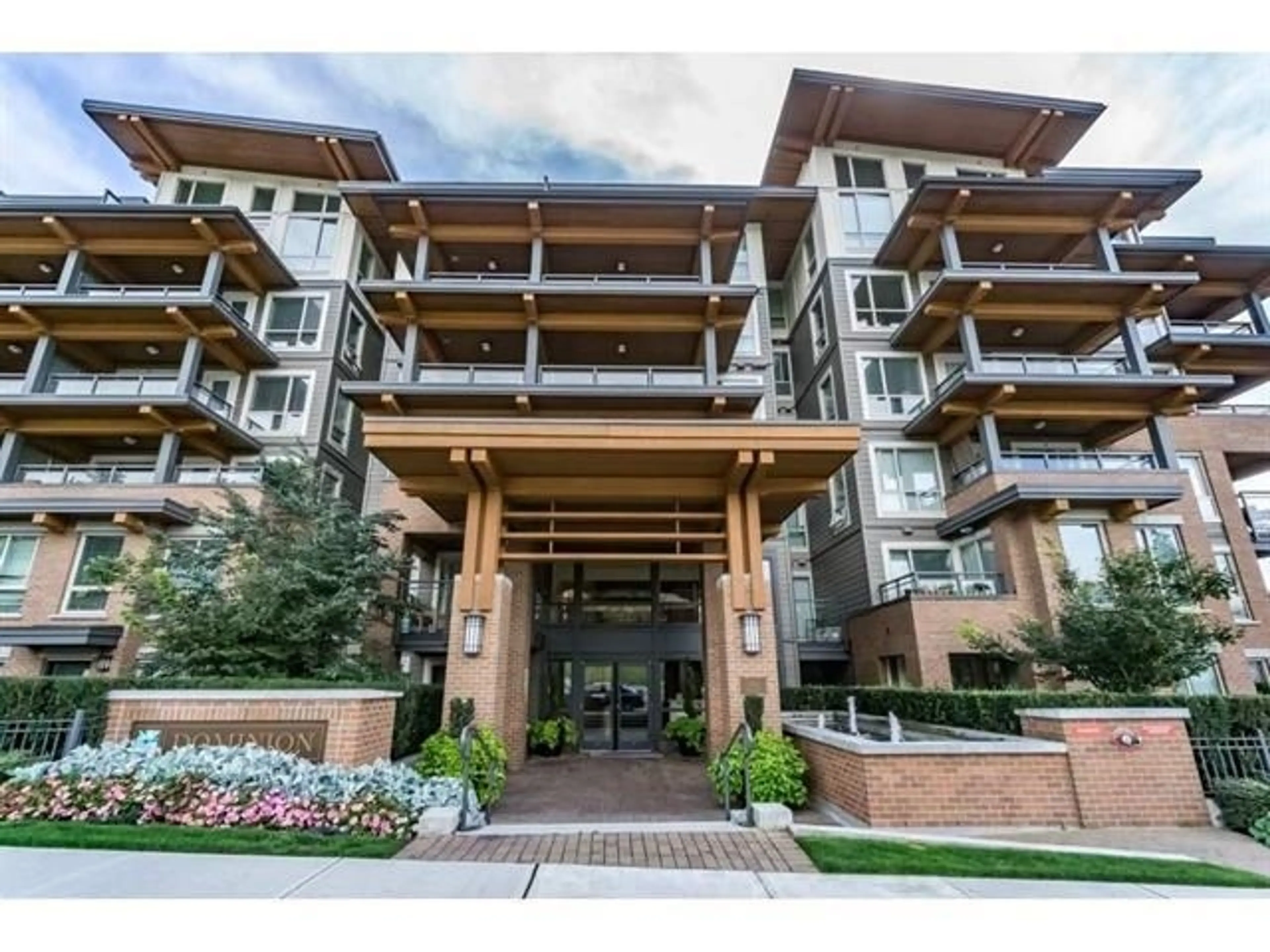 Property at #510 500 ROYAL AVENUE, New Westminster, BC