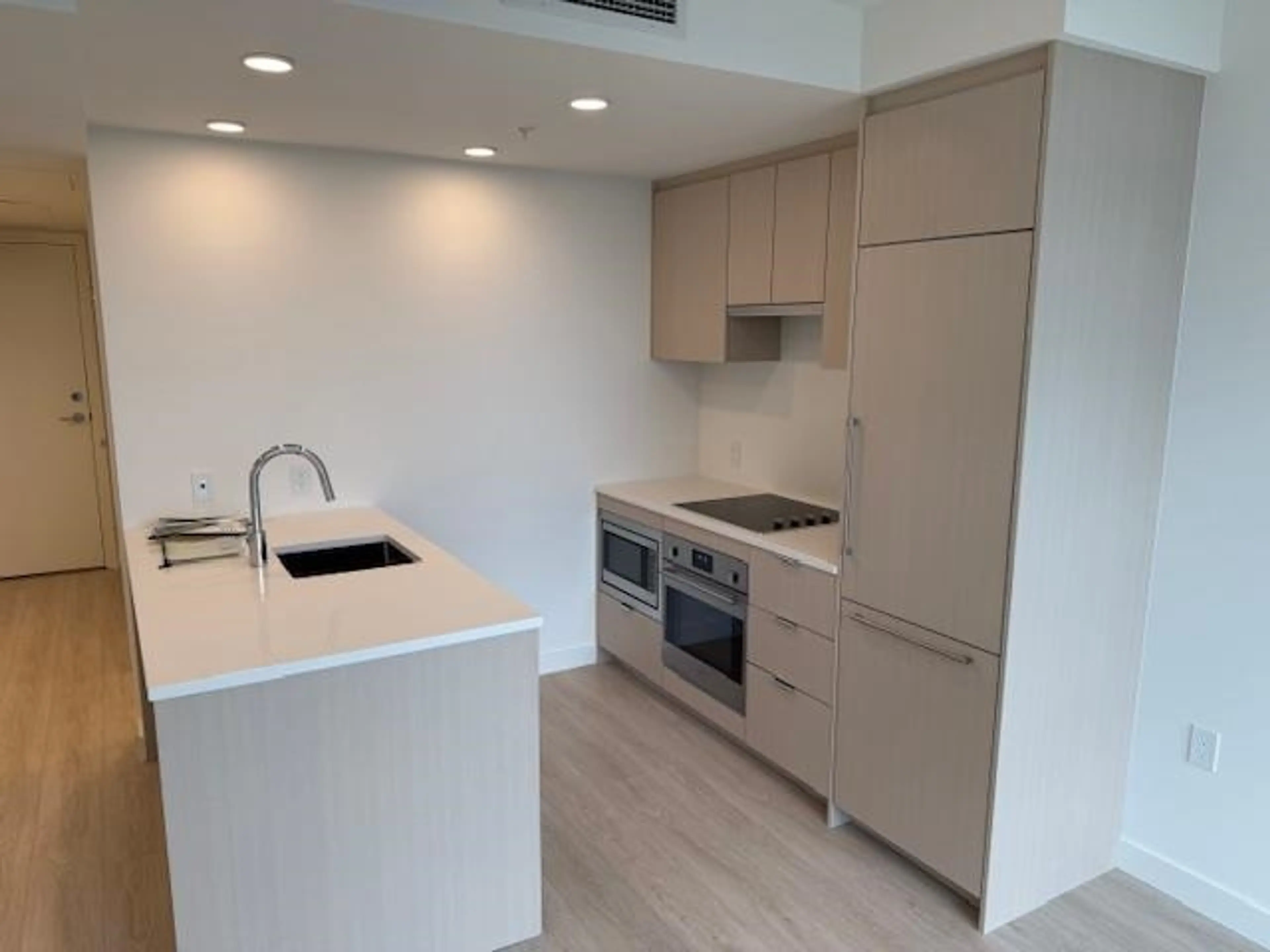 Property at #703 13675 107A AVENUE, Surrey, BC