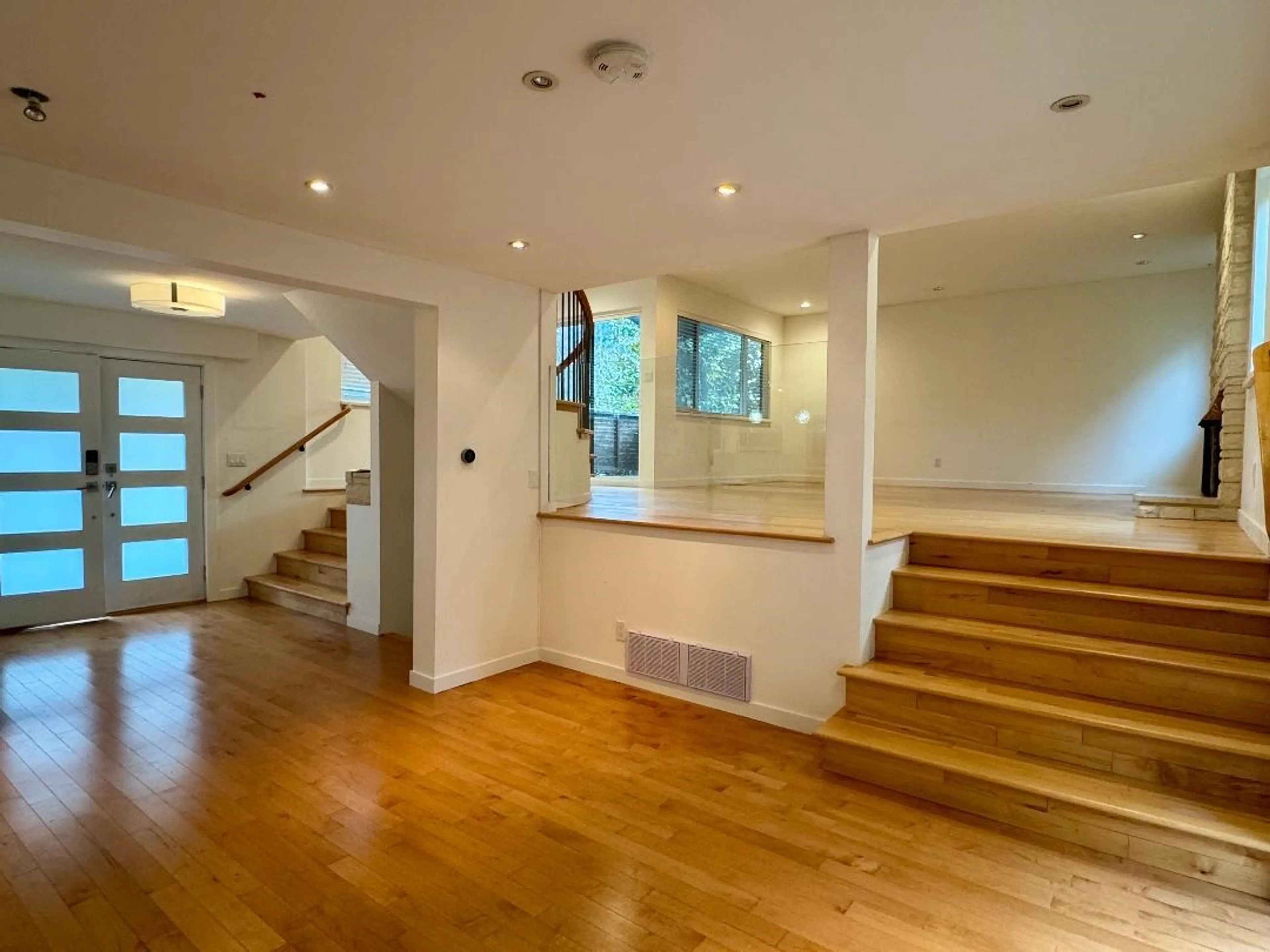 Property at 5257 SONORA DRIVE, North Vancouver, BC