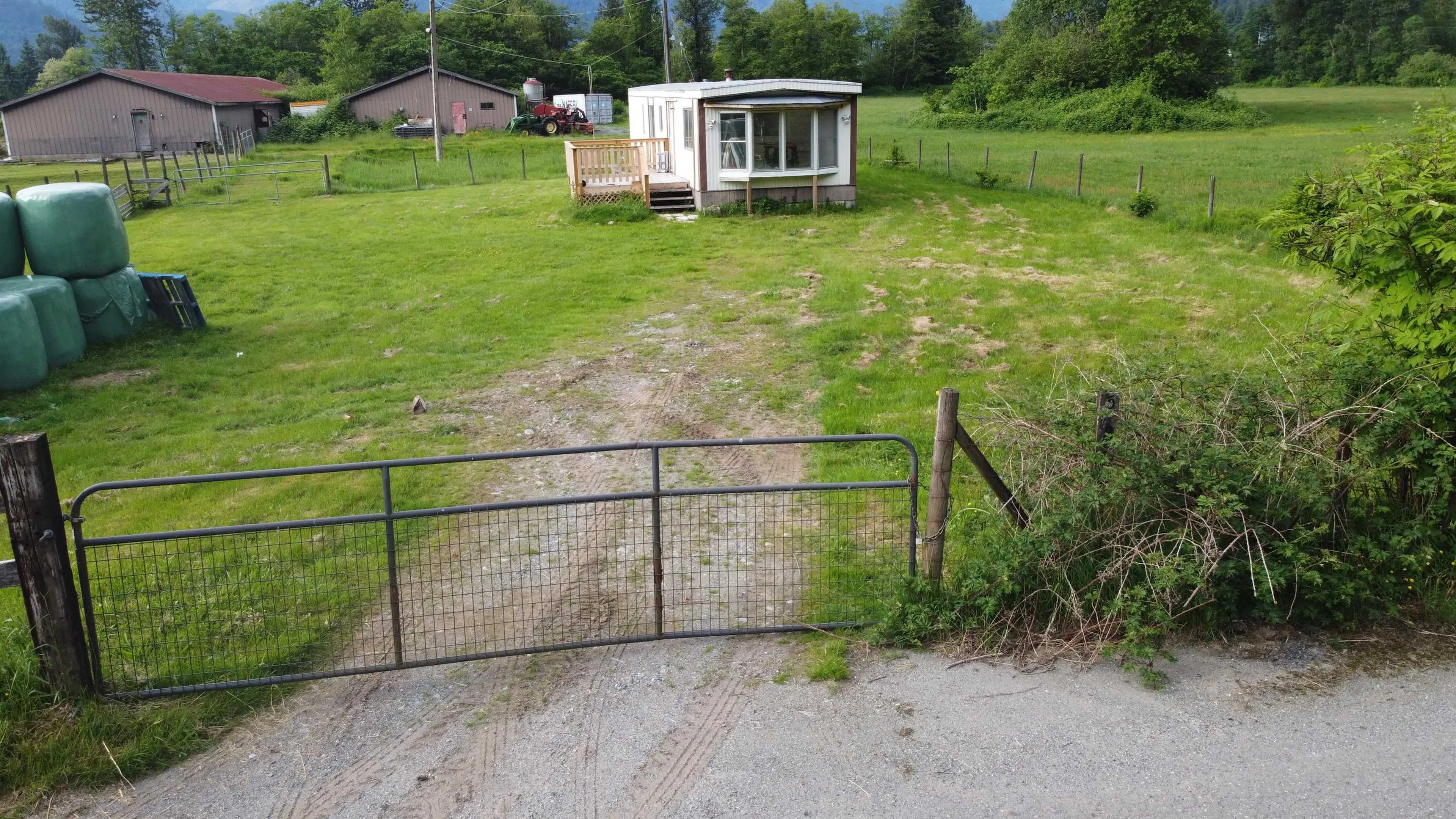 Property at 58661 DENT ROAD, Hope, BC