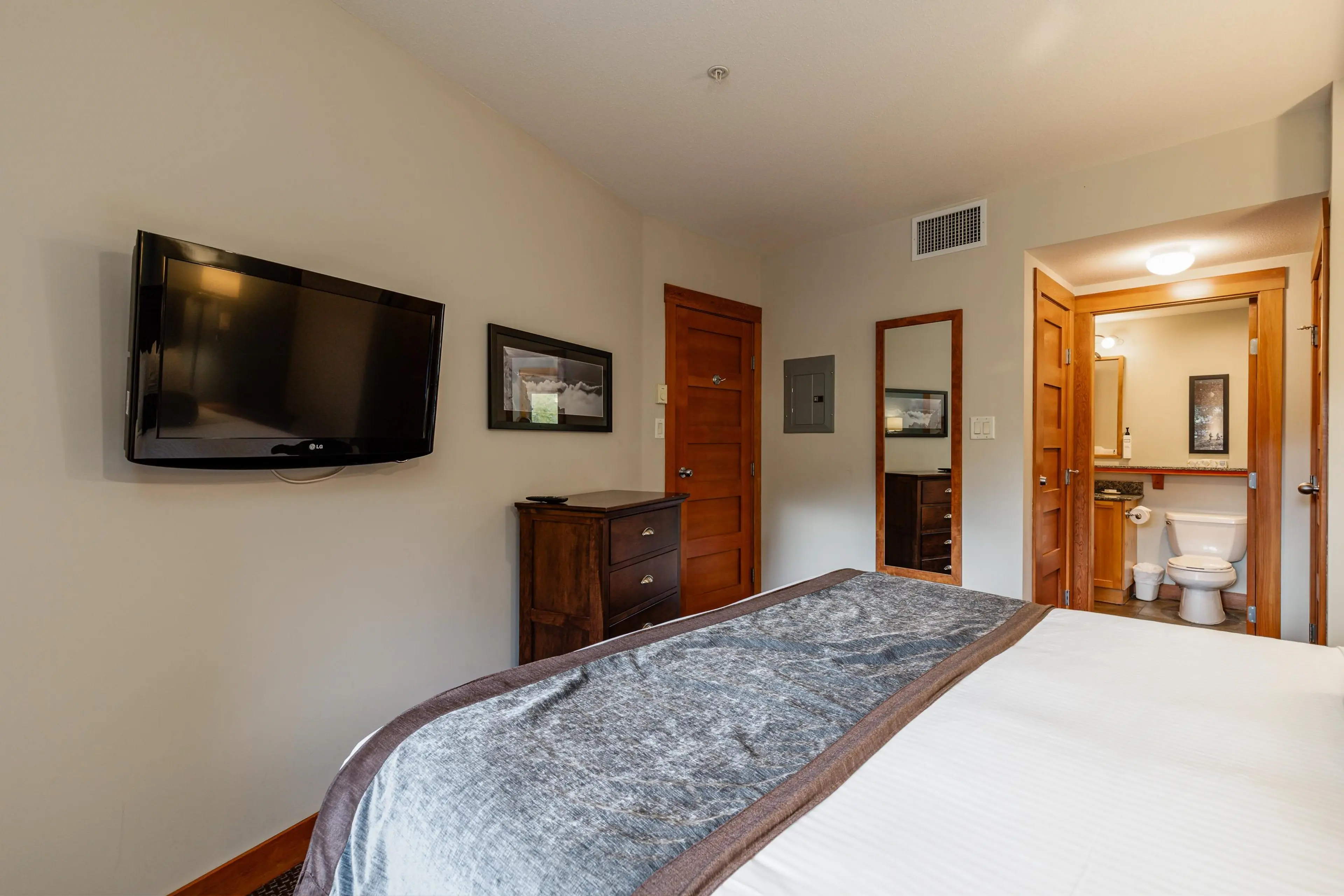 Property at #315B 2036 LONDON LANE, Whistler, BC