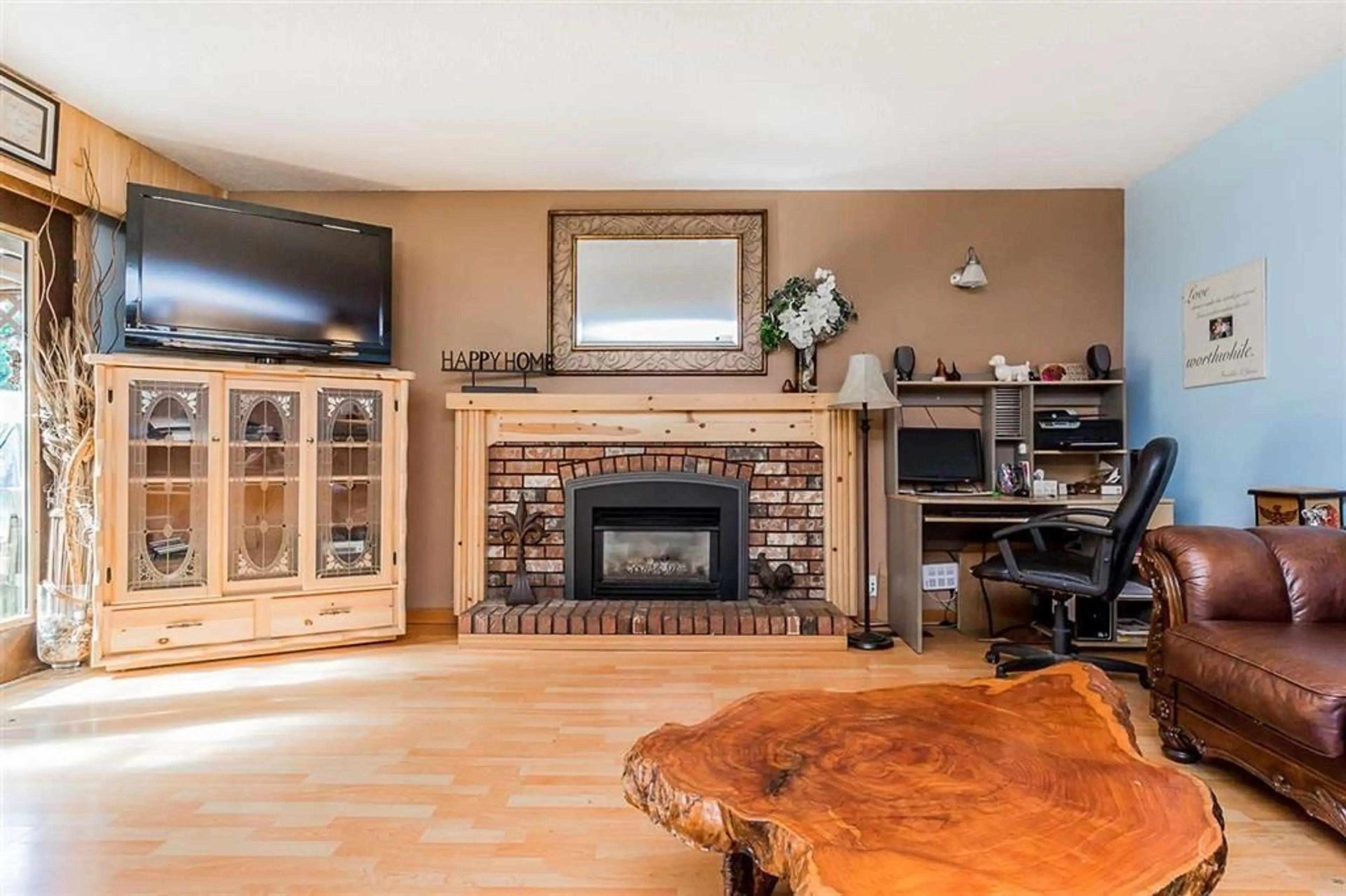 Property at 33437 GEORGE FERGUSON WAY, Abbotsford, BC