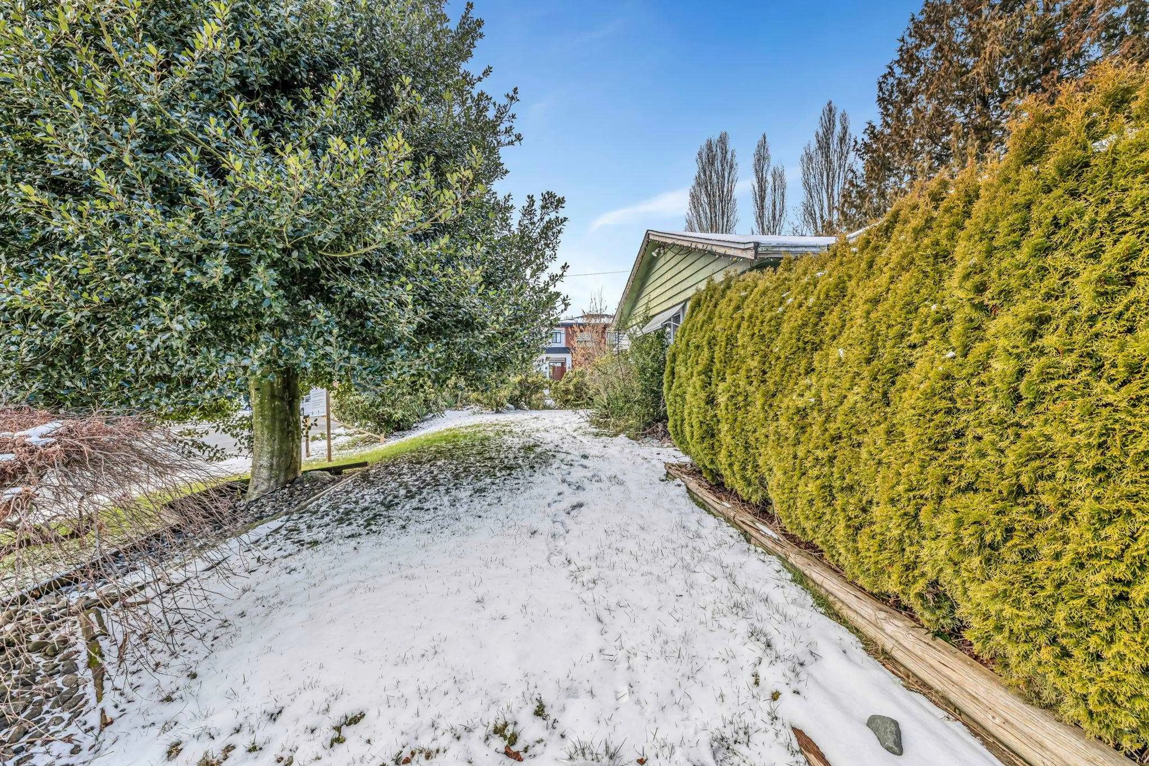 Property at 11377 77 AVENUE, Delta, BC