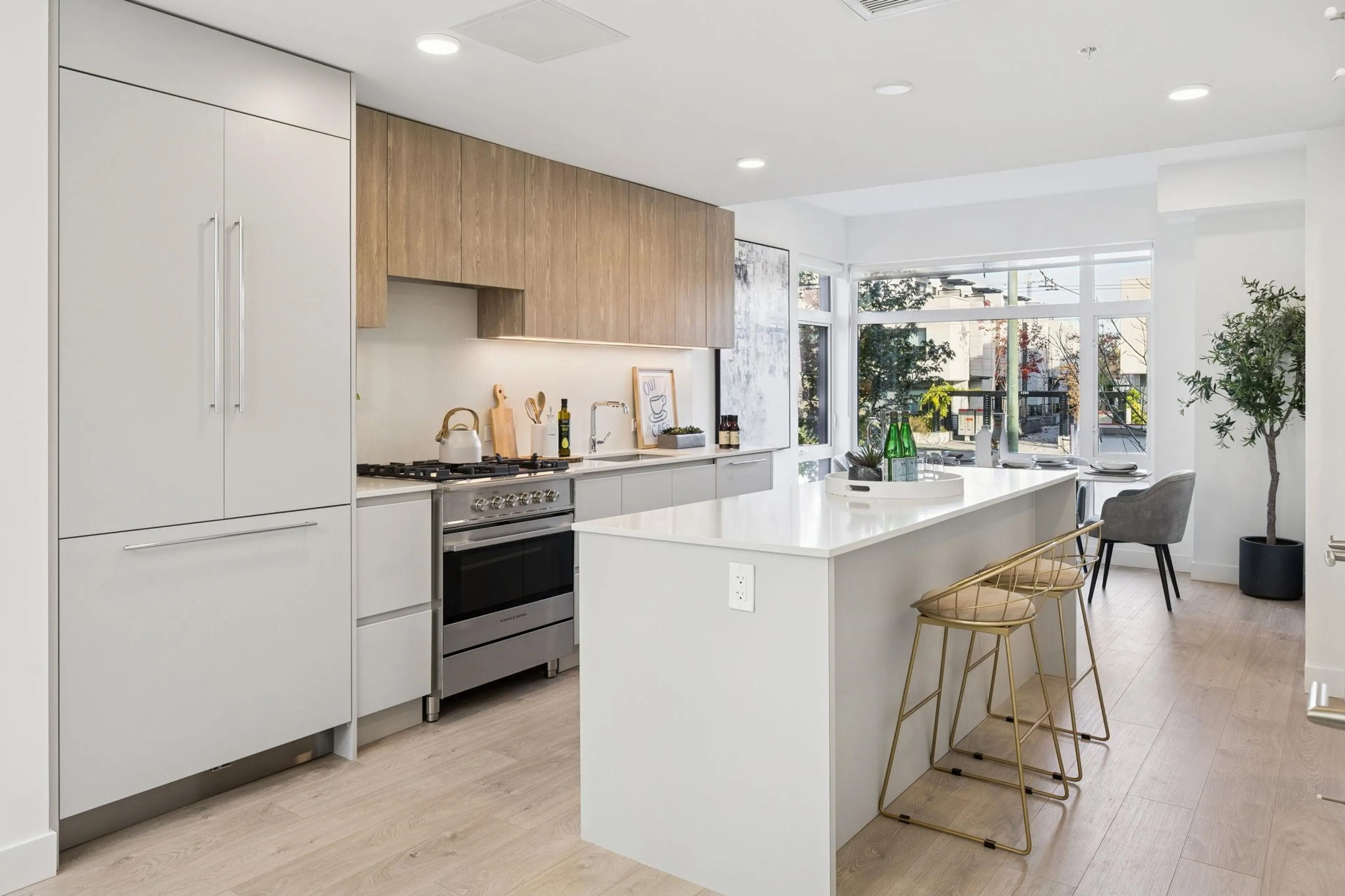 Property at #211 1008 W 47TH AVENUE, Vancouver, BC