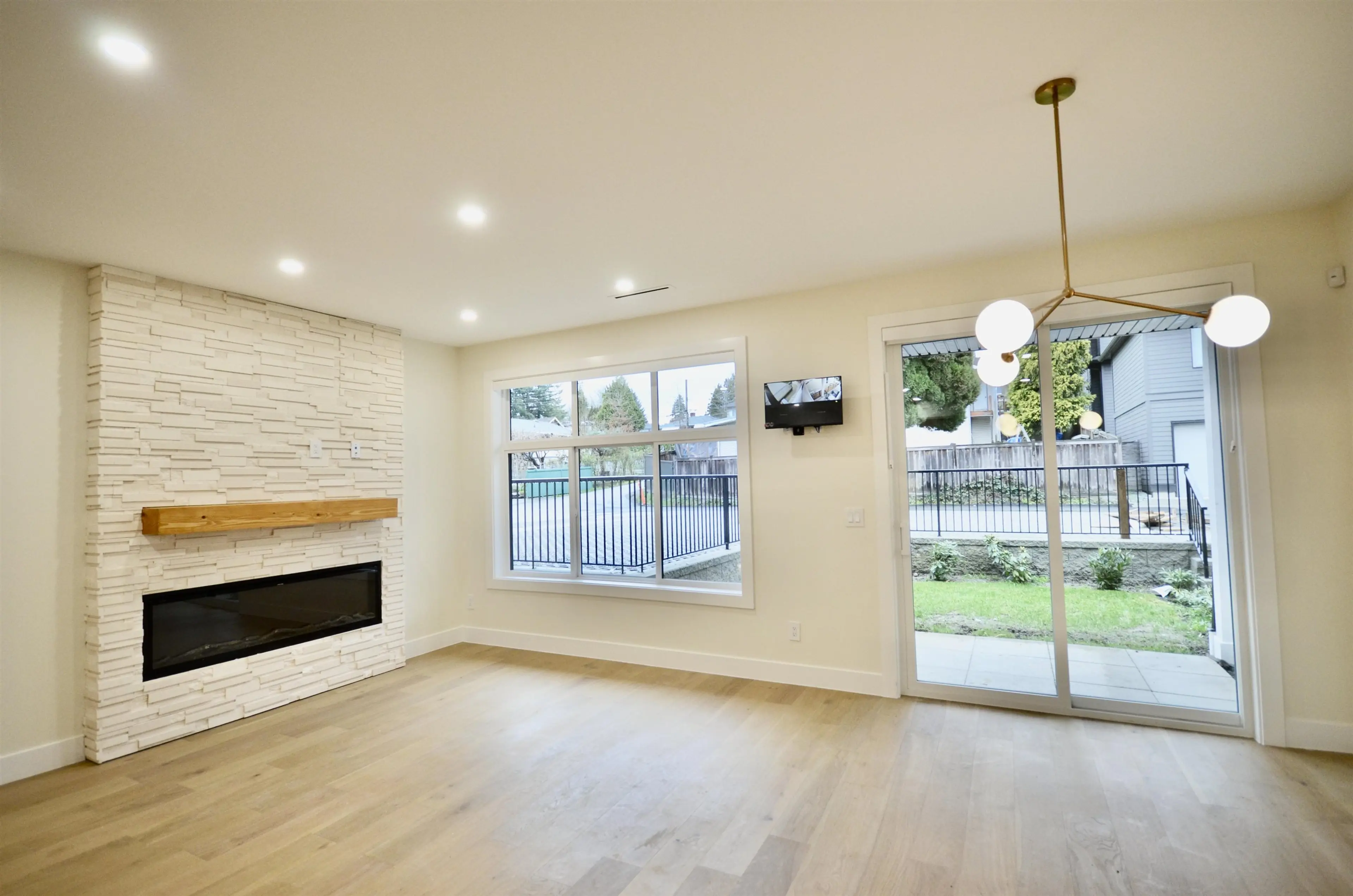 Property at #103 901 EDGAR AVENUE, Coquitlam, BC