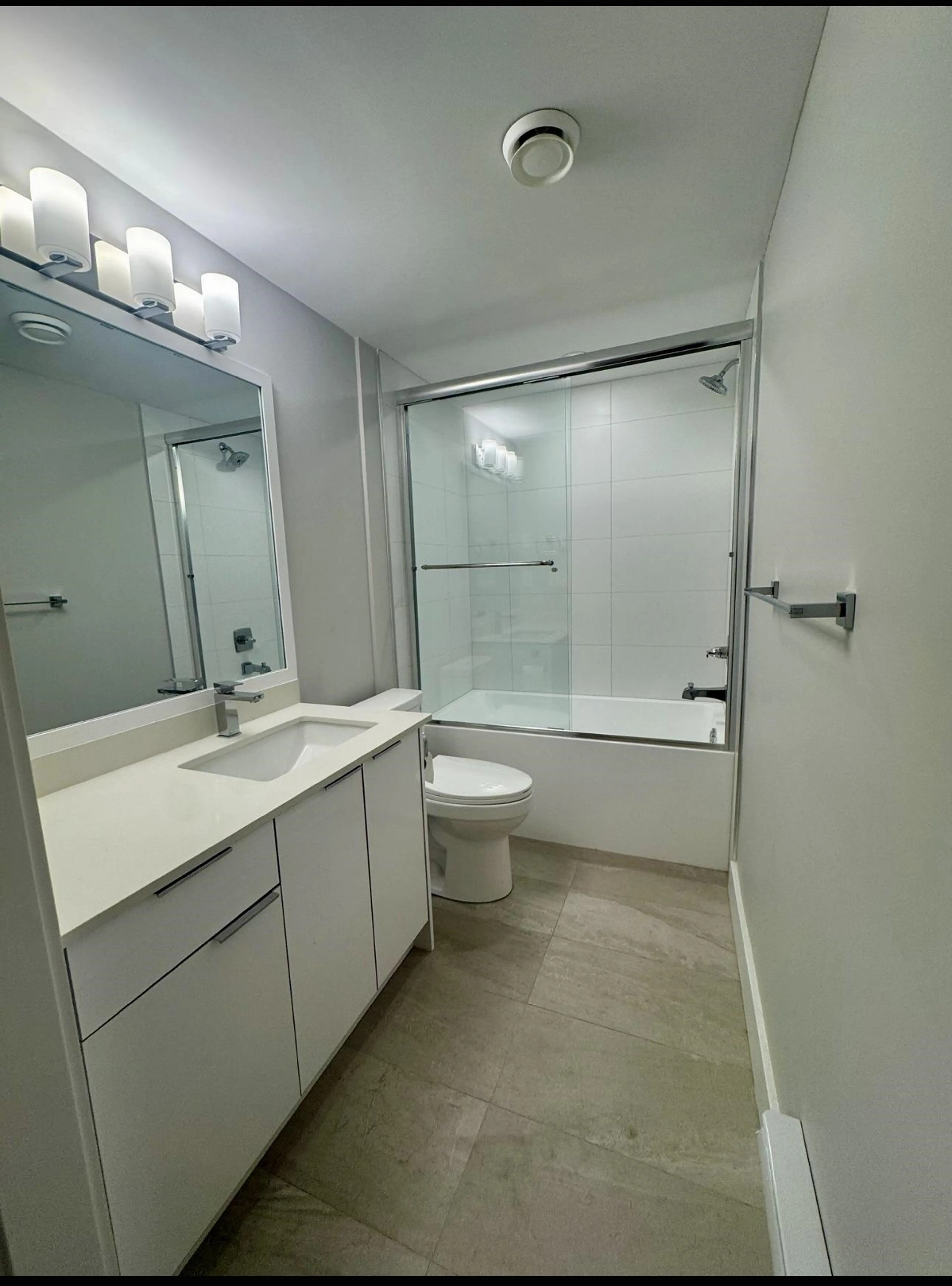 Property at #302 3050 KINGSWAY ROAD, Vancouver, BC