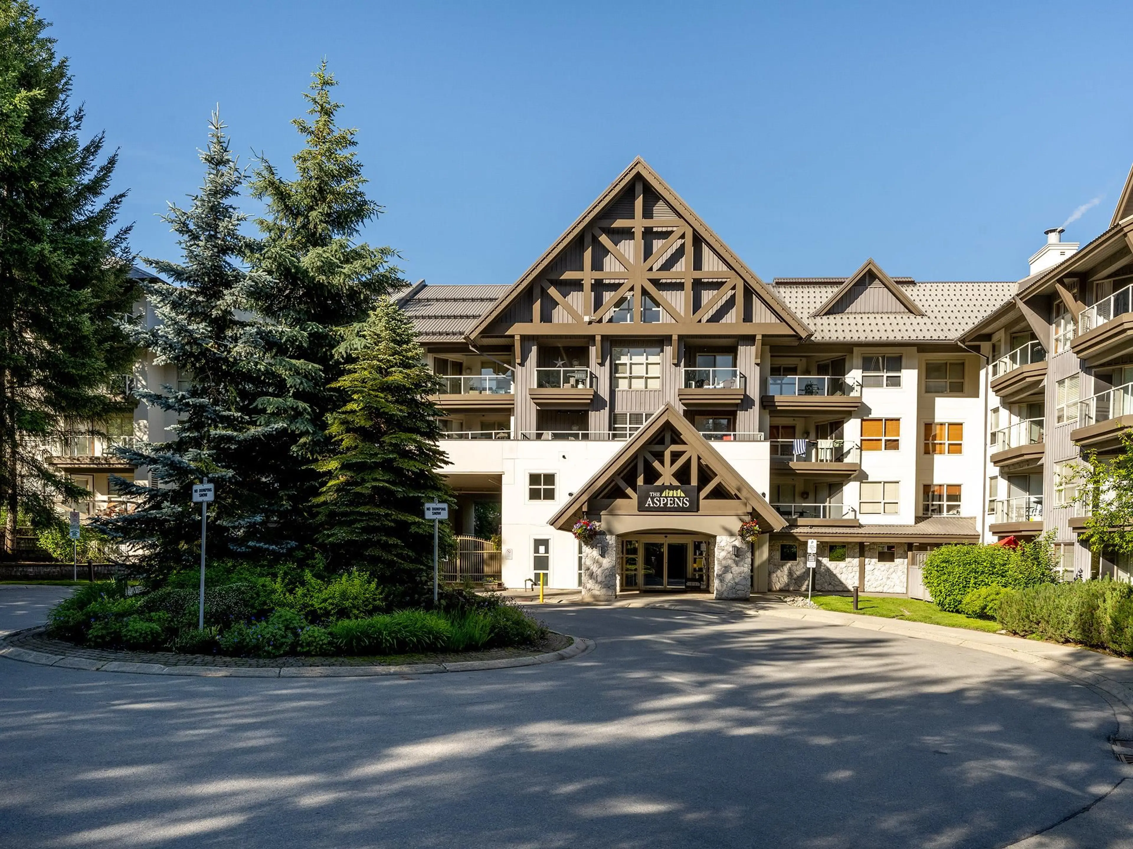 Property at #336 4800 SPEARHEAD DRIVE, Whistler, BC