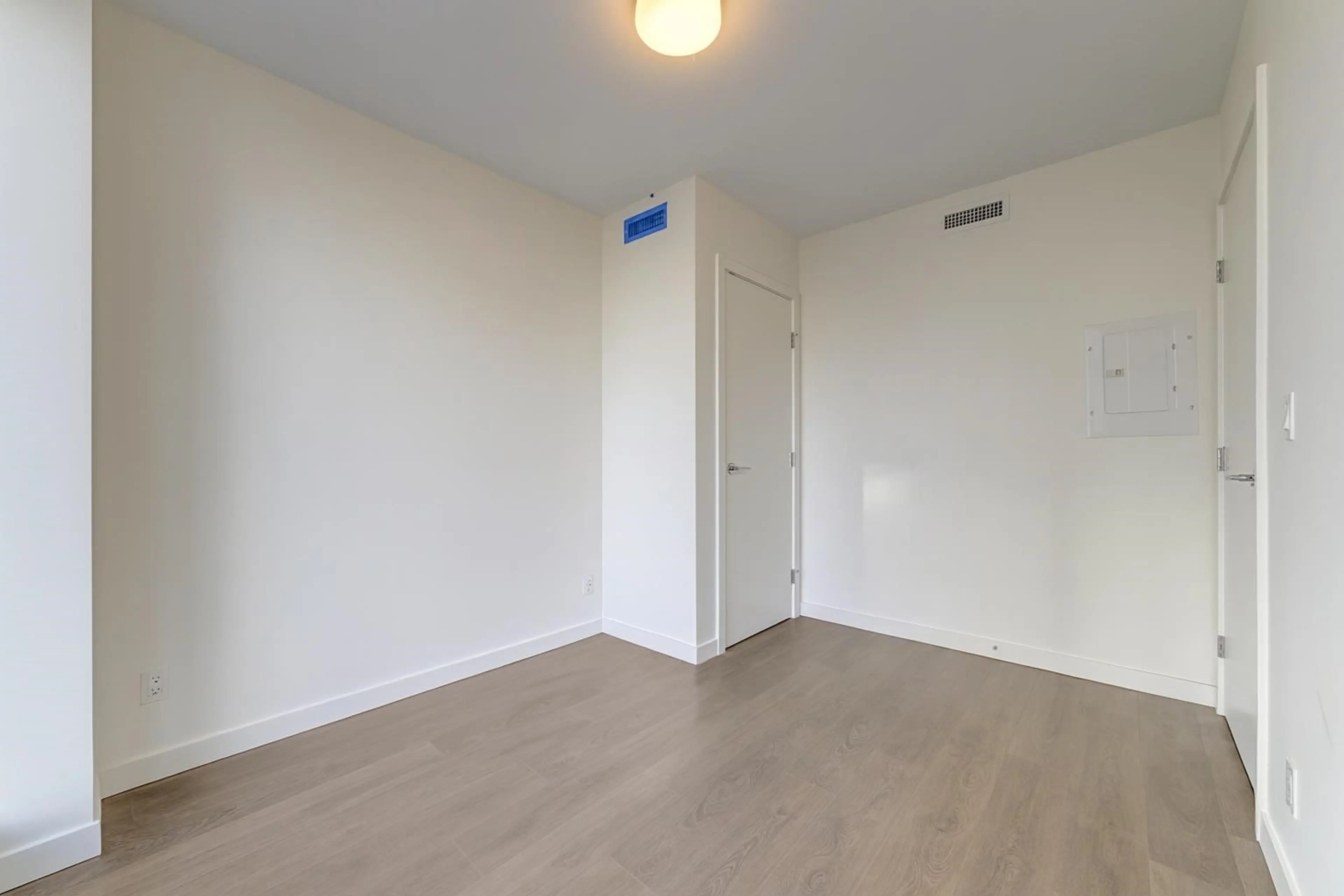 Property at #709 6633 BUSWELL STREET, Richmond, BC