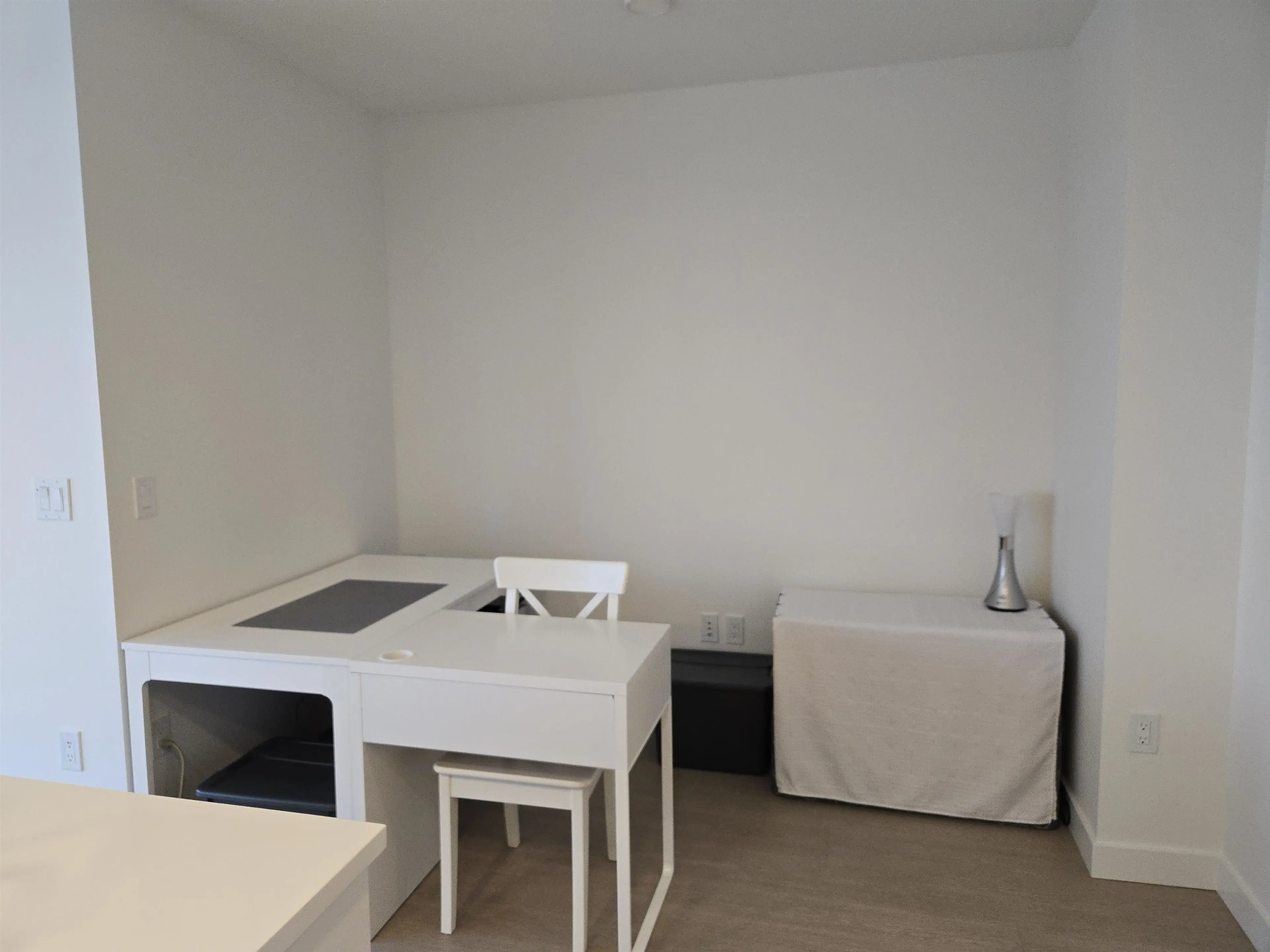 Property at #407 7769 PARK CRESCENT, Burnaby, BC