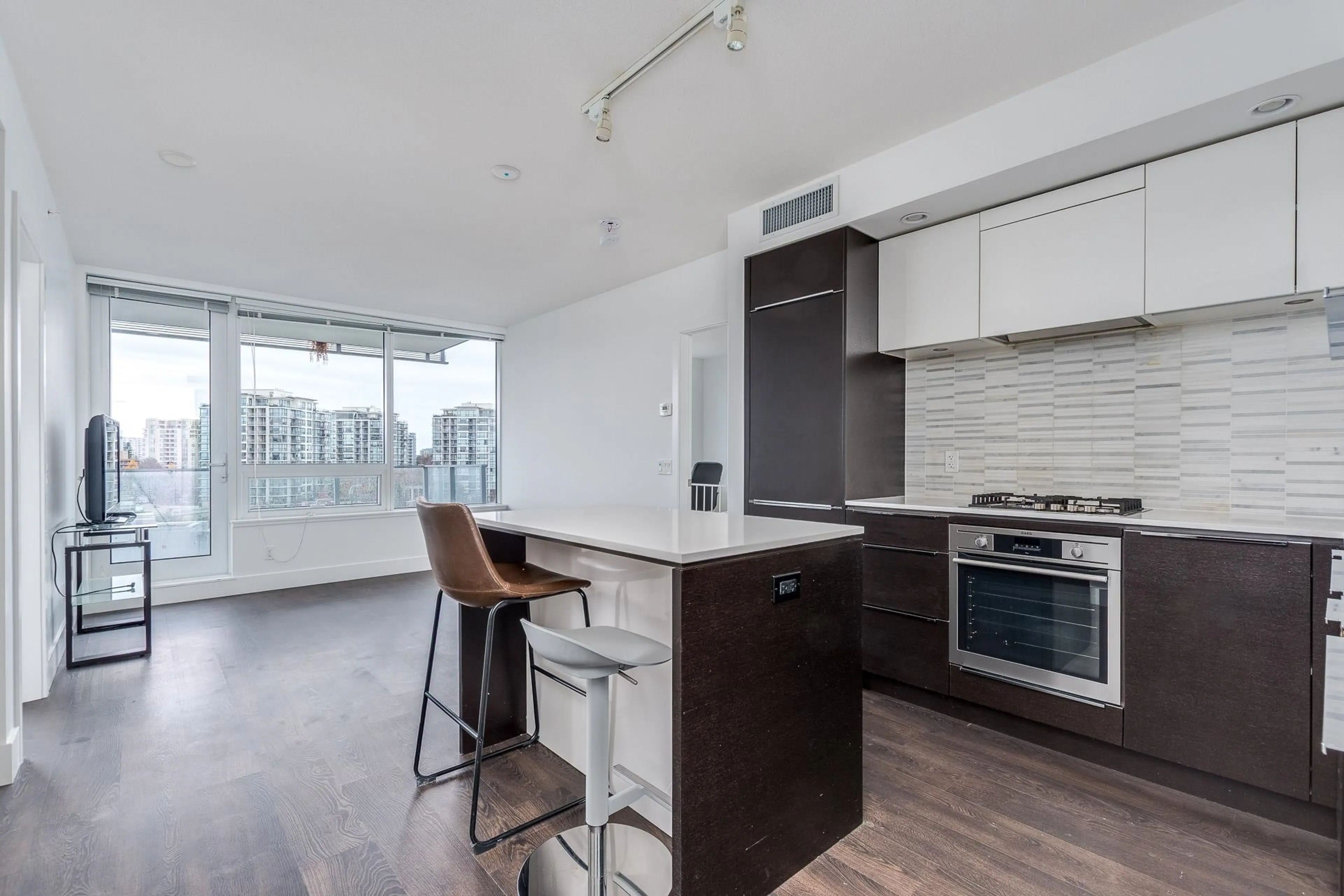 Property at #903 5233 GILBERT ROAD, Richmond, BC