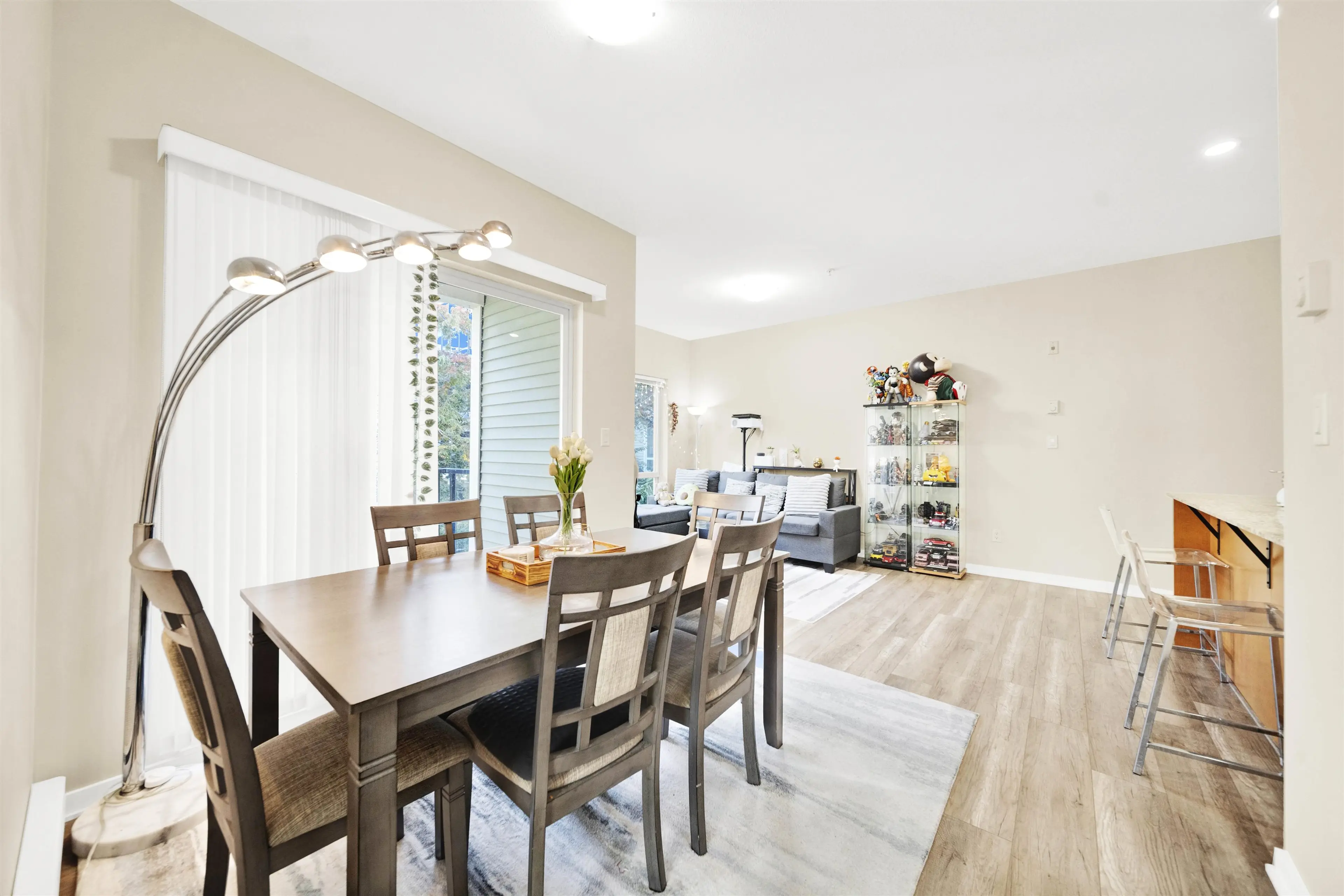 Property at #309 13789 107A AVENUE, Surrey, BC