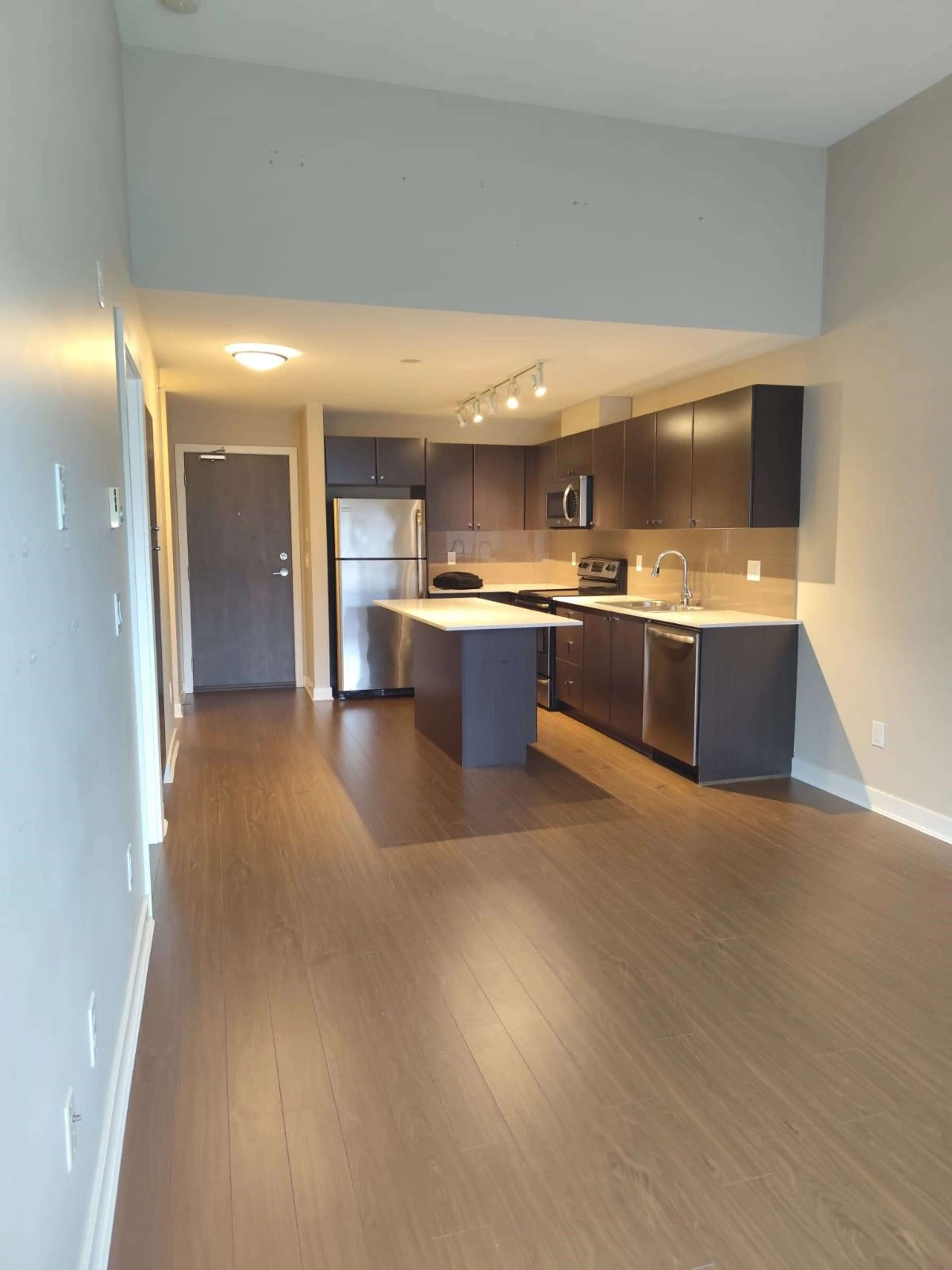 Property at #417 13740 75A AVENUE, Surrey, BC