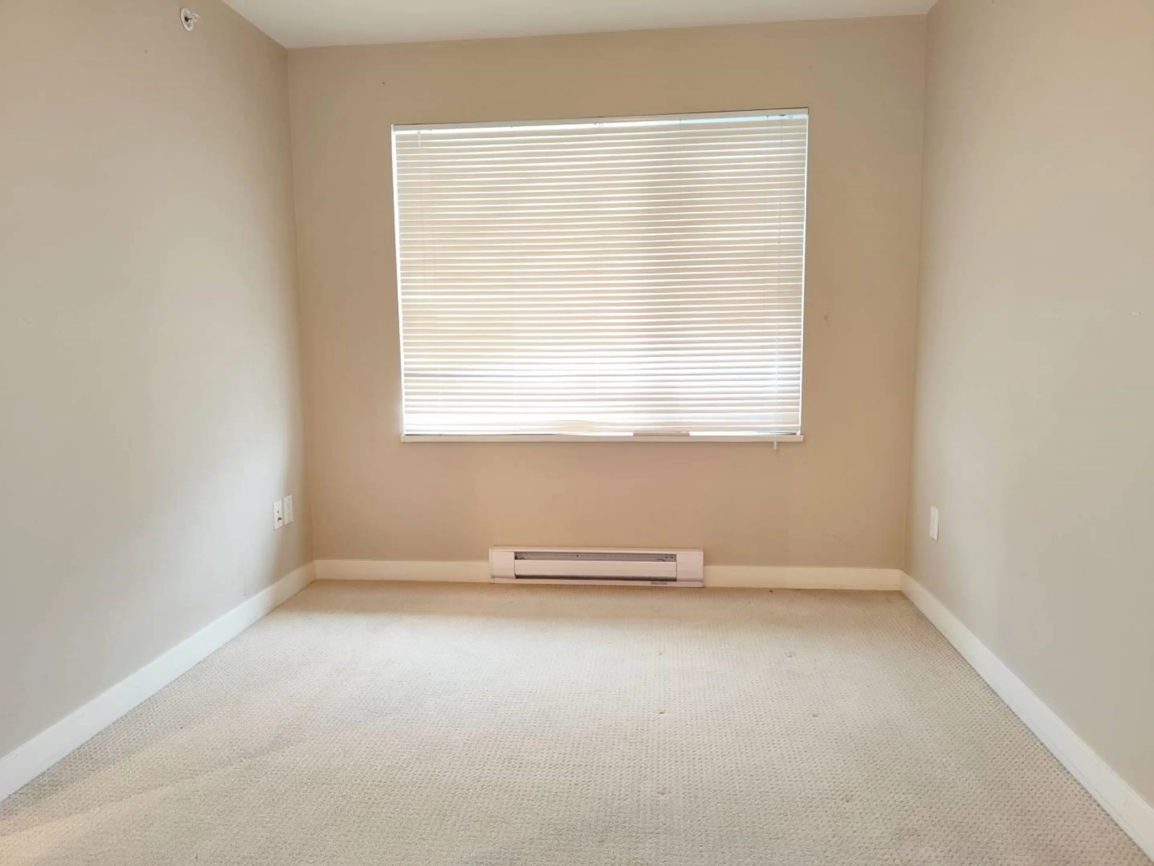 Property at #417 13740 75A AVENUE, Surrey, BC