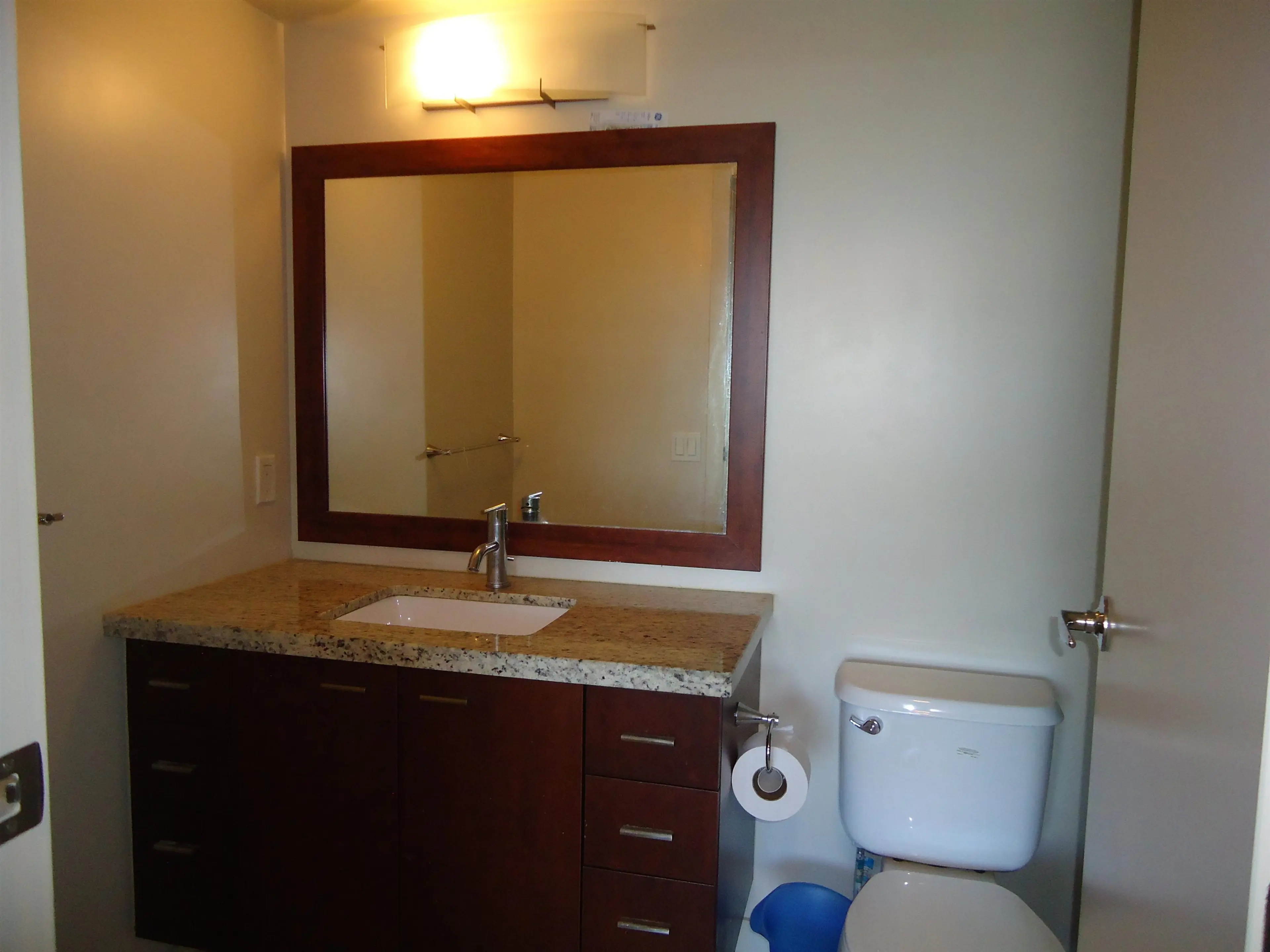 Property at #908 8288 LANSDOWNE ROAD, Richmond, BC