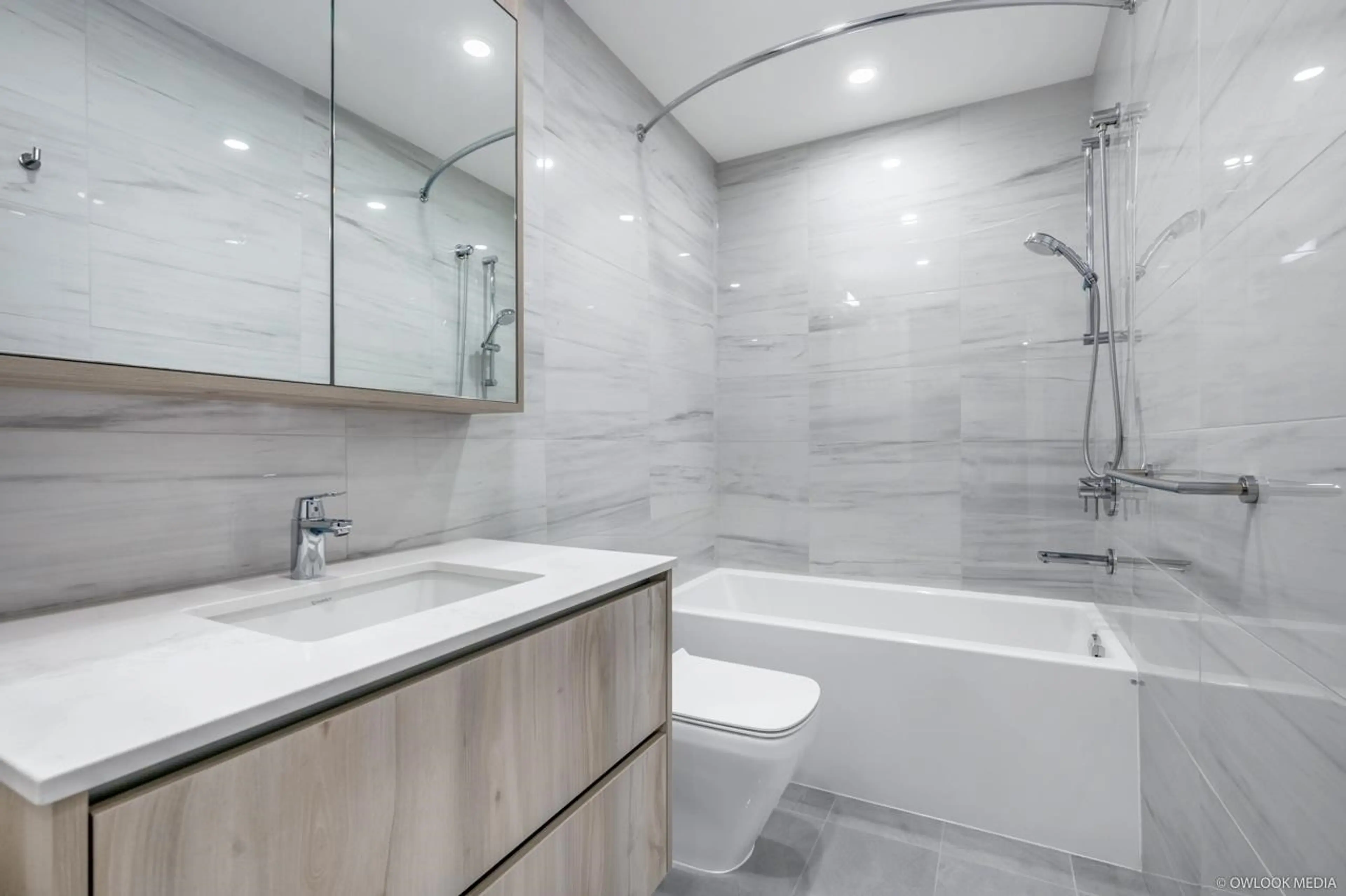 Property at #105 477 W 59TH AVENUE, Vancouver, BC