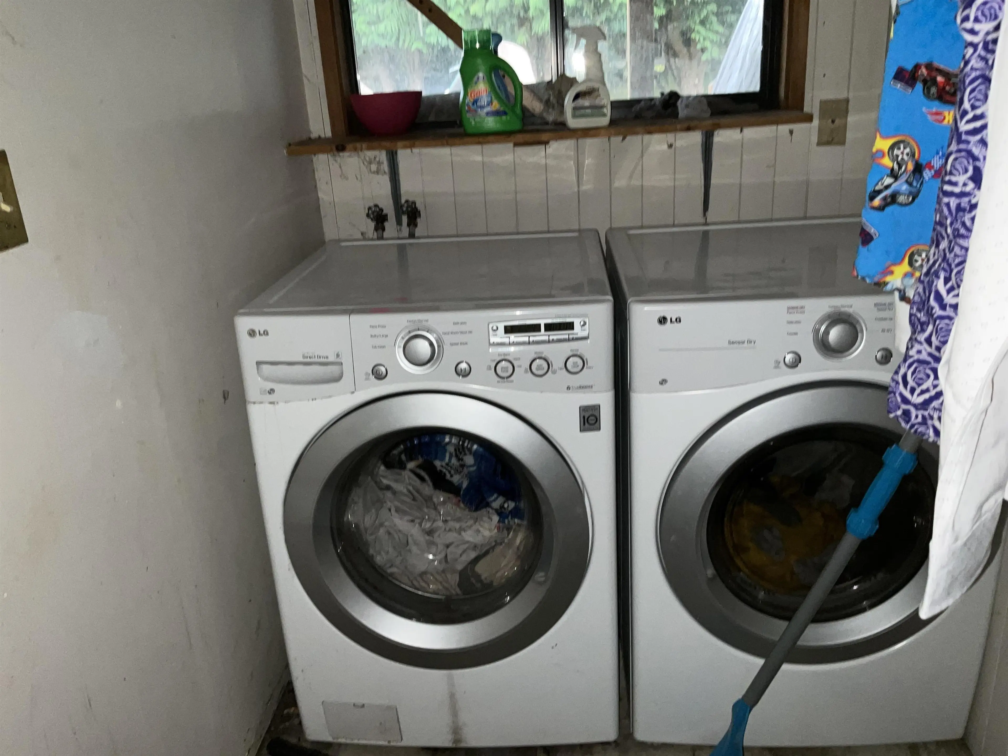 Property at 5799 ANCHOR ROAD, Sechelt, BC