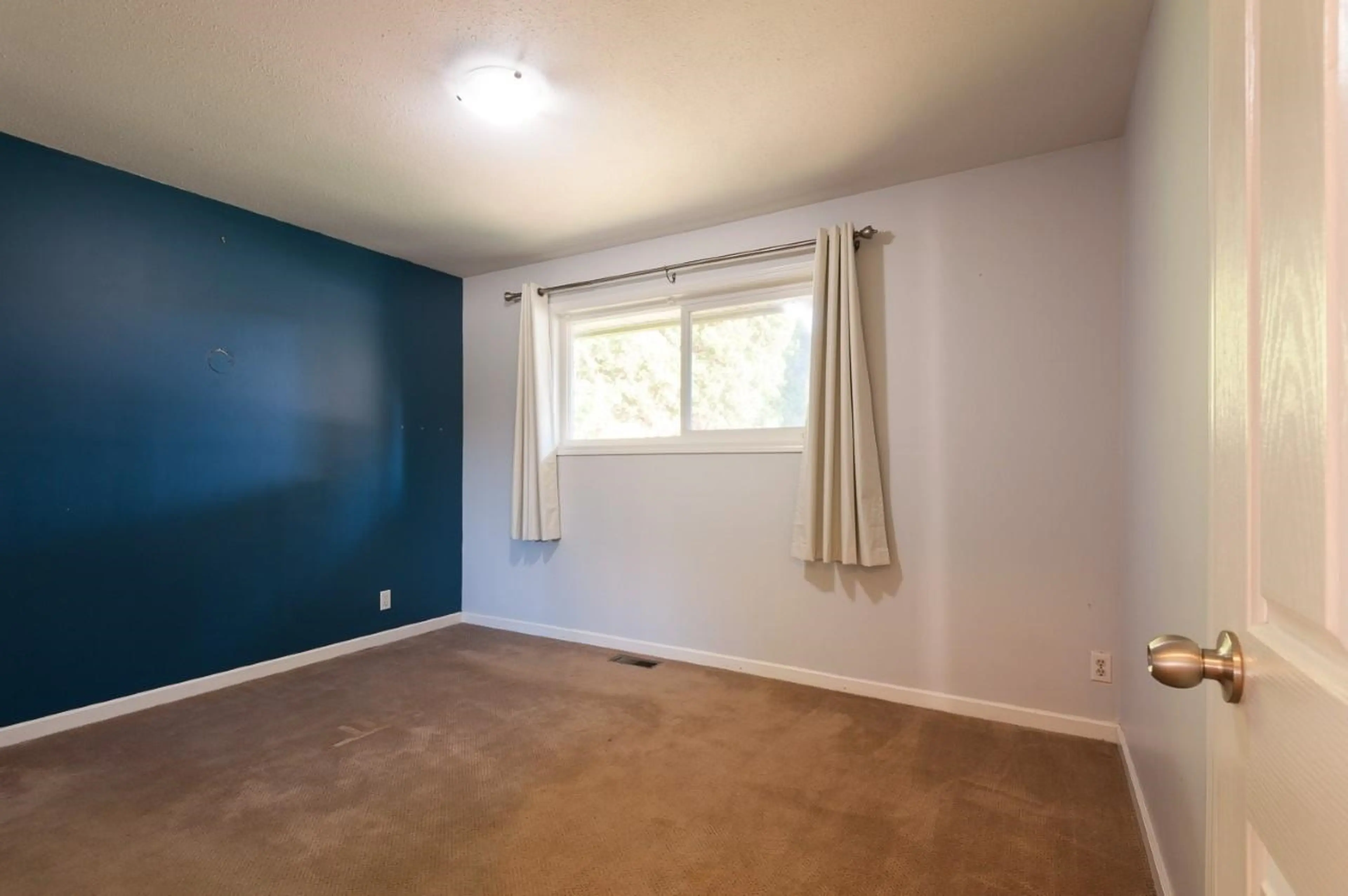 Property at 15661 ROPER AVENUE, White Rock, BC