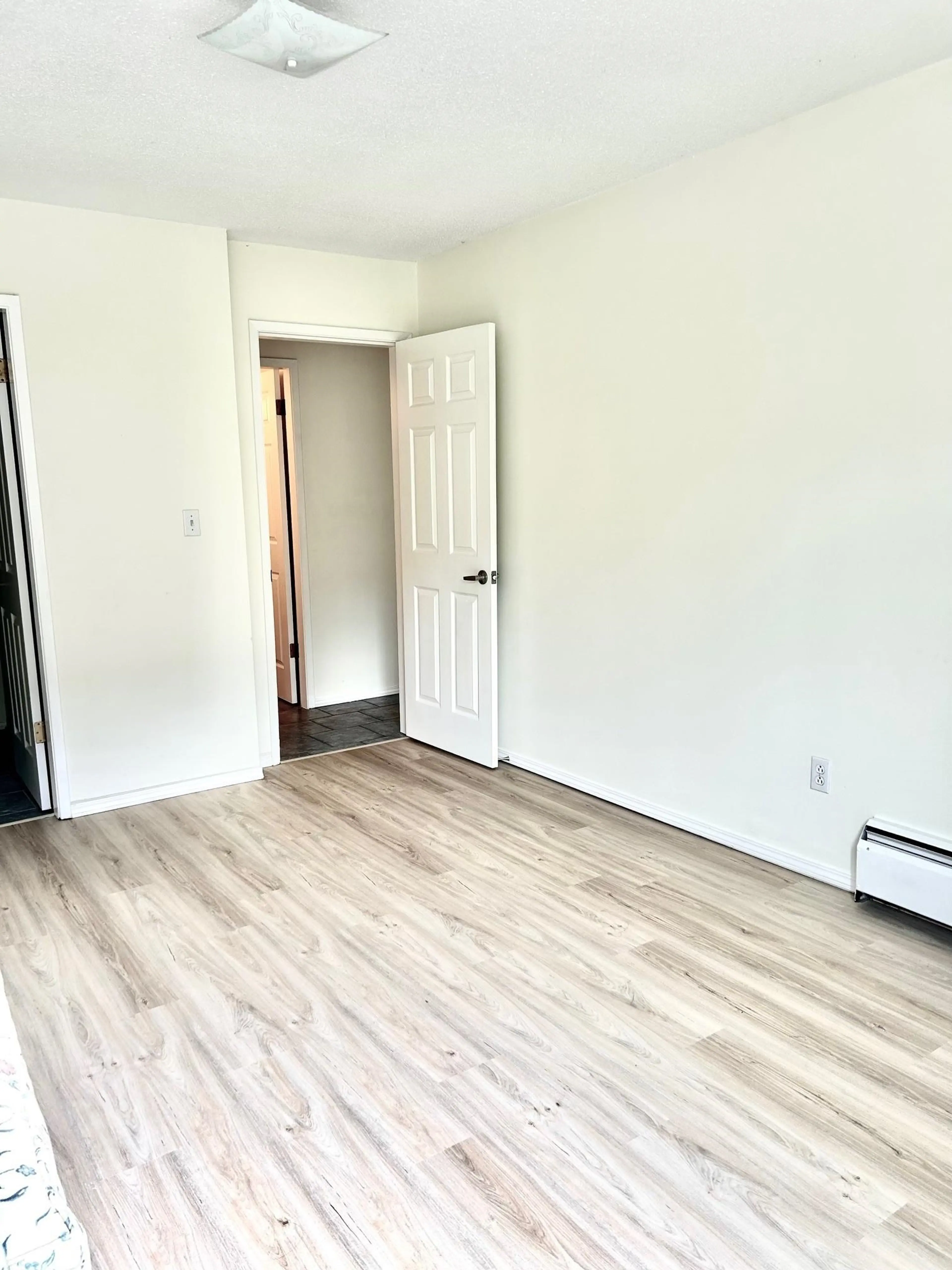 Property at #110 6420 BUSWELL STREET, Richmond, BC