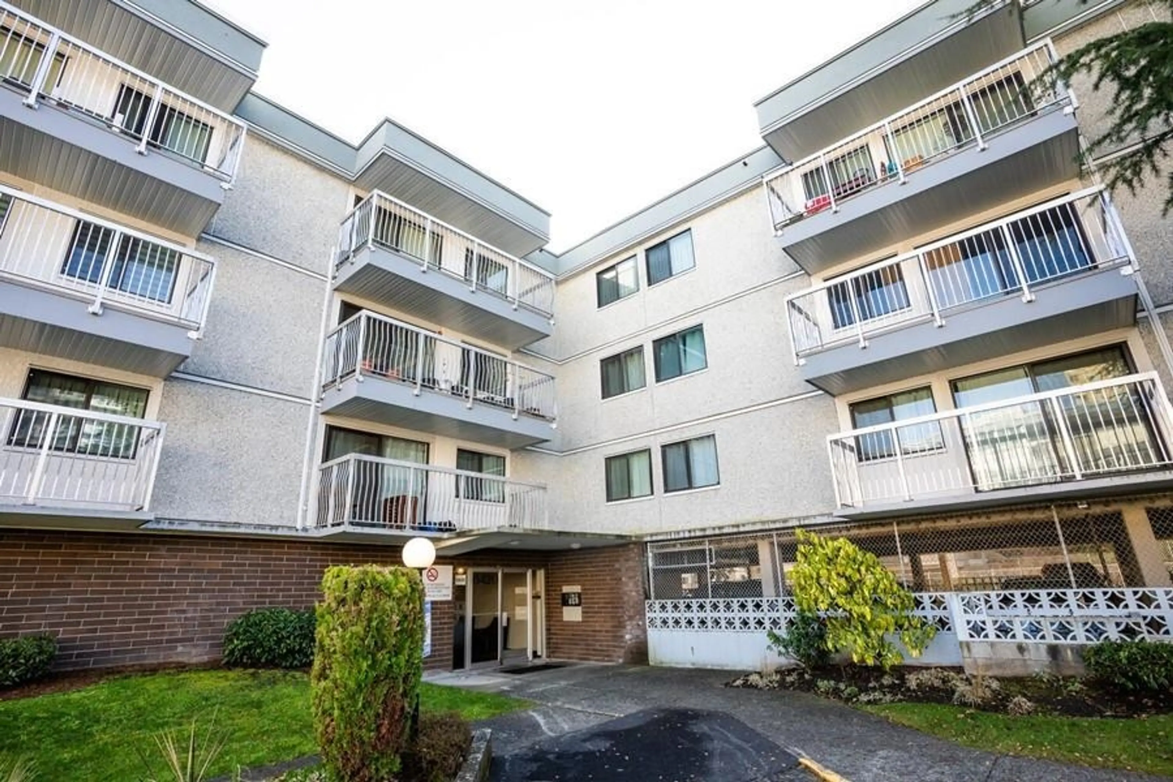 Property at #110 6420 BUSWELL STREET, Richmond, BC