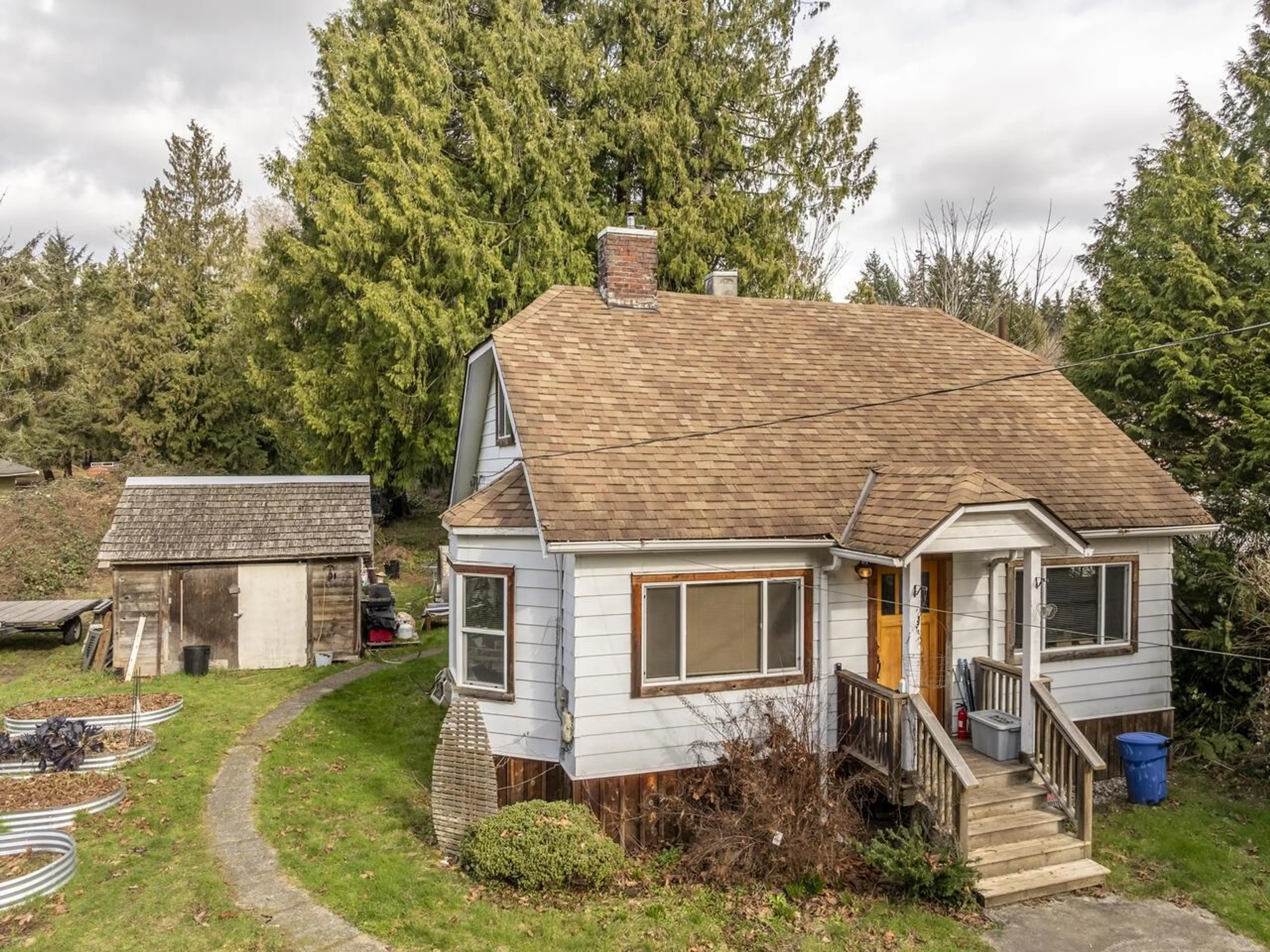 Property at 4404 SUNSHINE COAST HIGHWAY, Sechelt, BC