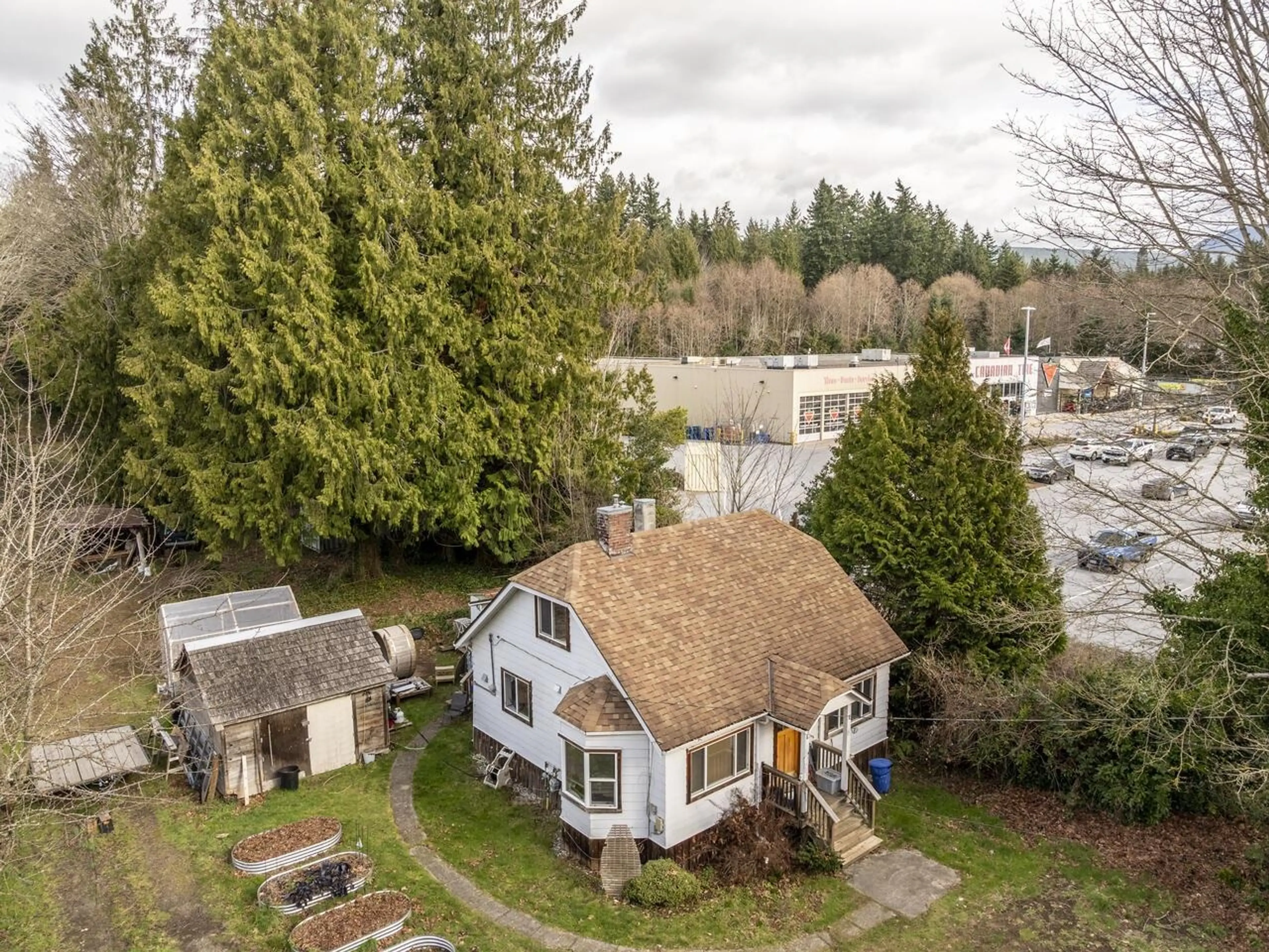 Property at 4404 SUNSHINE COAST HIGHWAY, Sechelt, BC